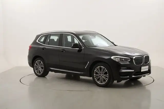 BMW X3 view 7