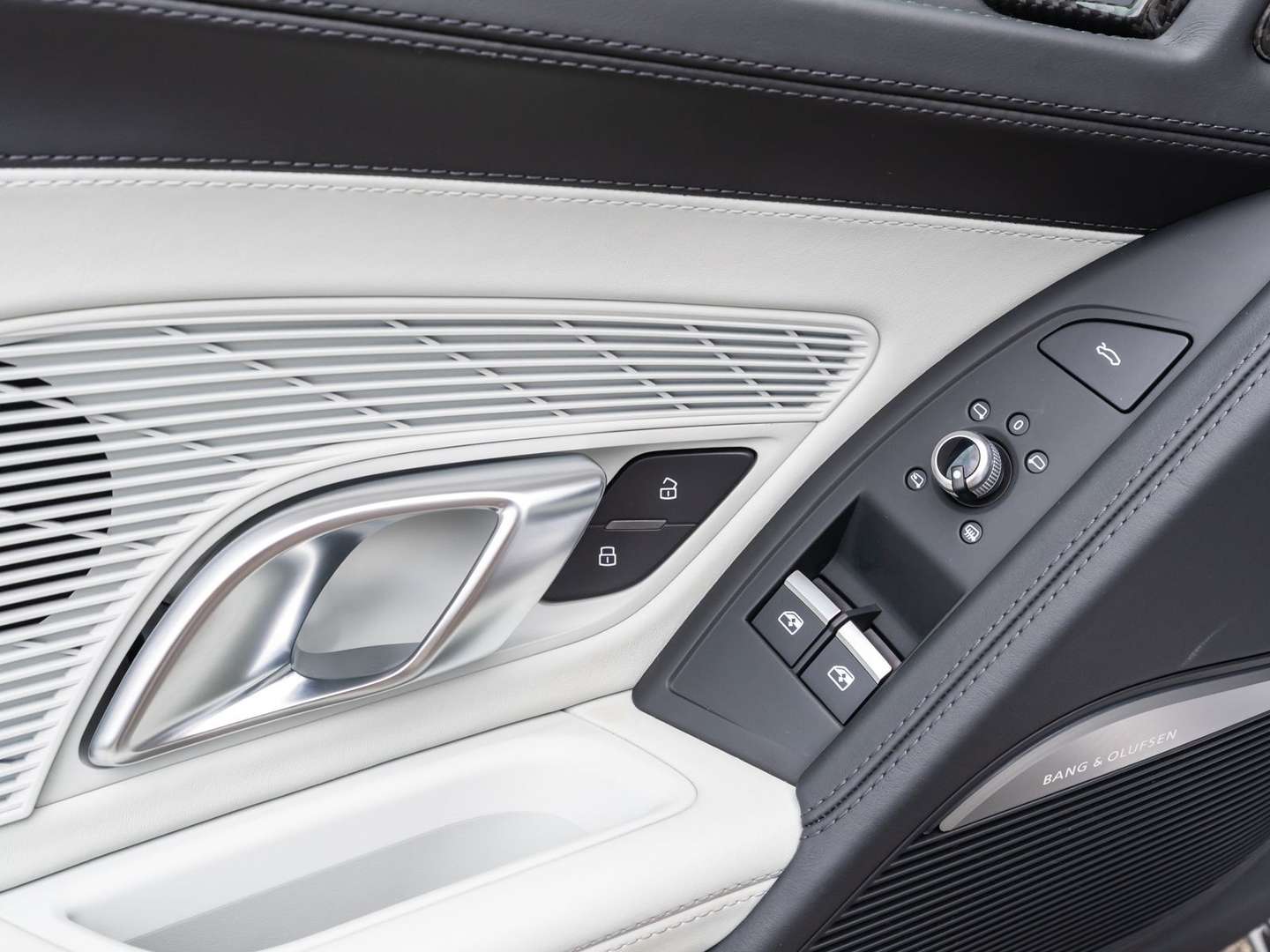 Audi R8 Performance Coupé -  - Joinsteer - #2