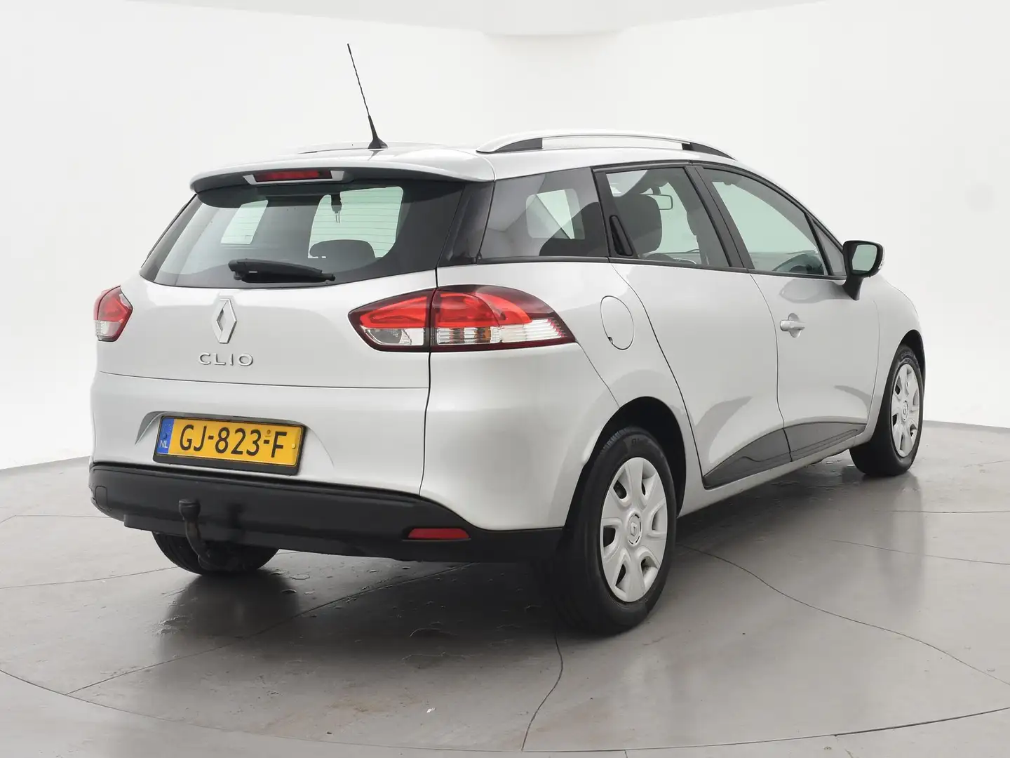 Renault Clio Estate 1.5 dCi ECO Expression + TREKHAAK / NAVIGAT Gris - 2