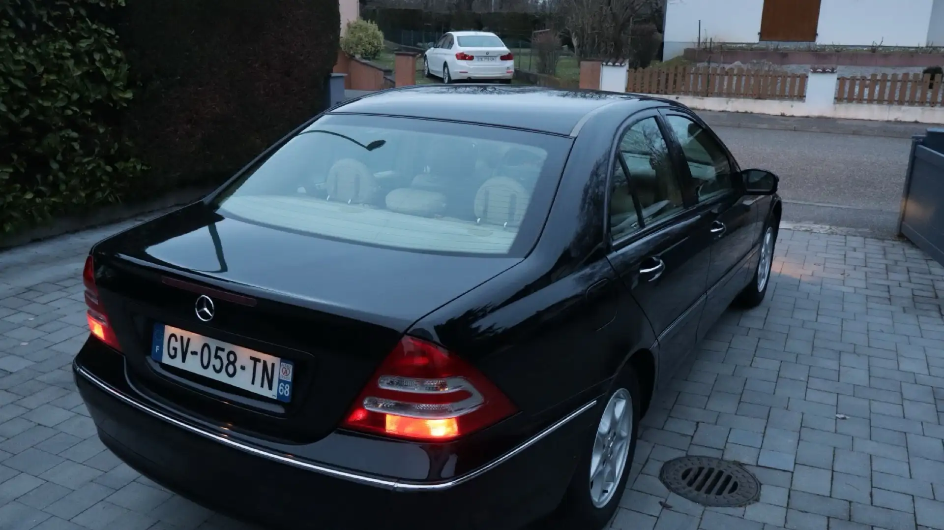 Mercedes-Benz C 180 K Avantgarde A - 2