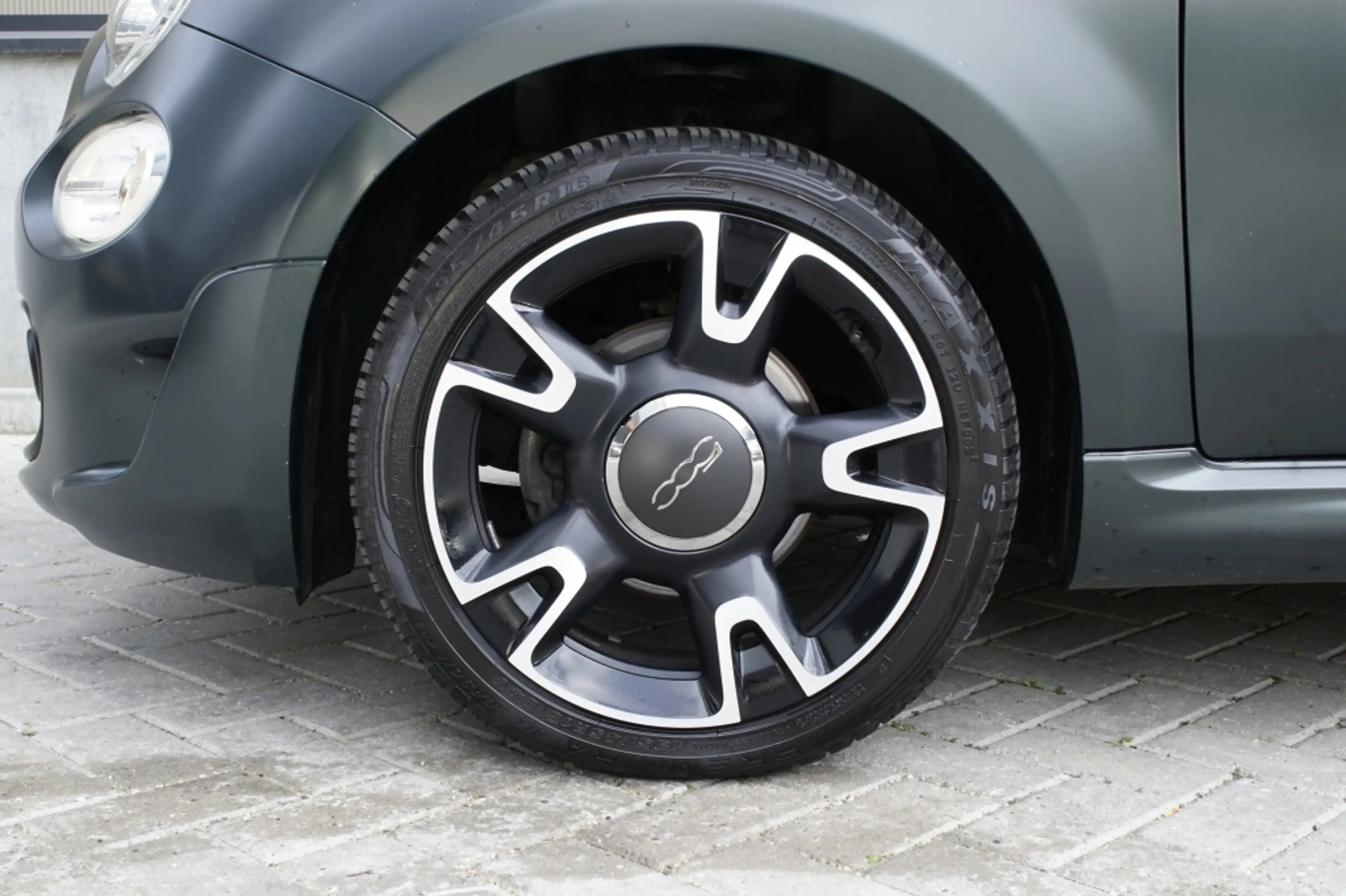 Fiat 500C 0.9 TwinAir T Star — photo 9