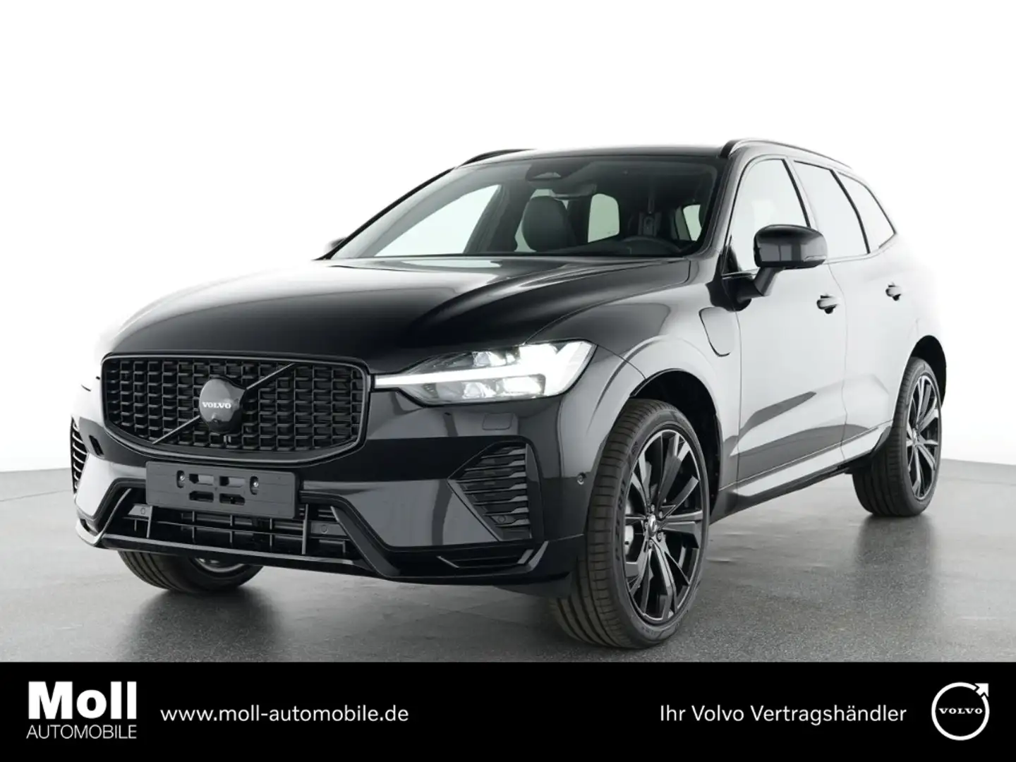 Volvo XC60 Plus Black Edition Recharge Plug-In Hybrid AWD HUD Schwarz - 1