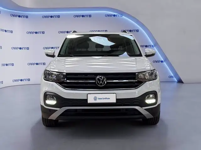 Volkswagen T-Cross view 9