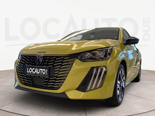 Peugeot 208 main image