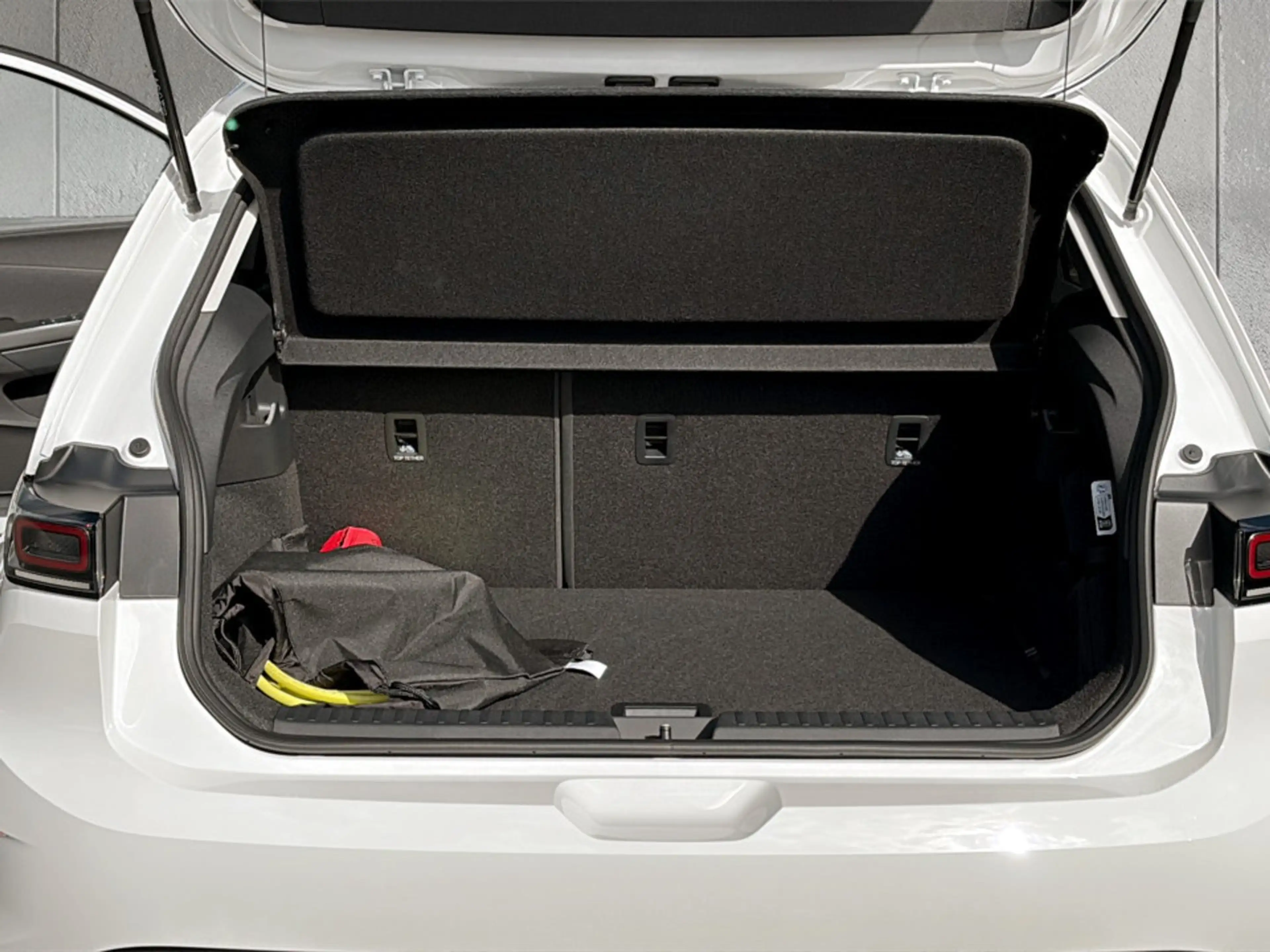 Volkswagen ID. Polo VW ID. Polo Life Edition 155 kW - 52 kWh — photo 13