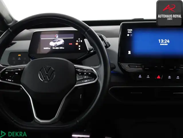 Volkswagen ID.3 view 15