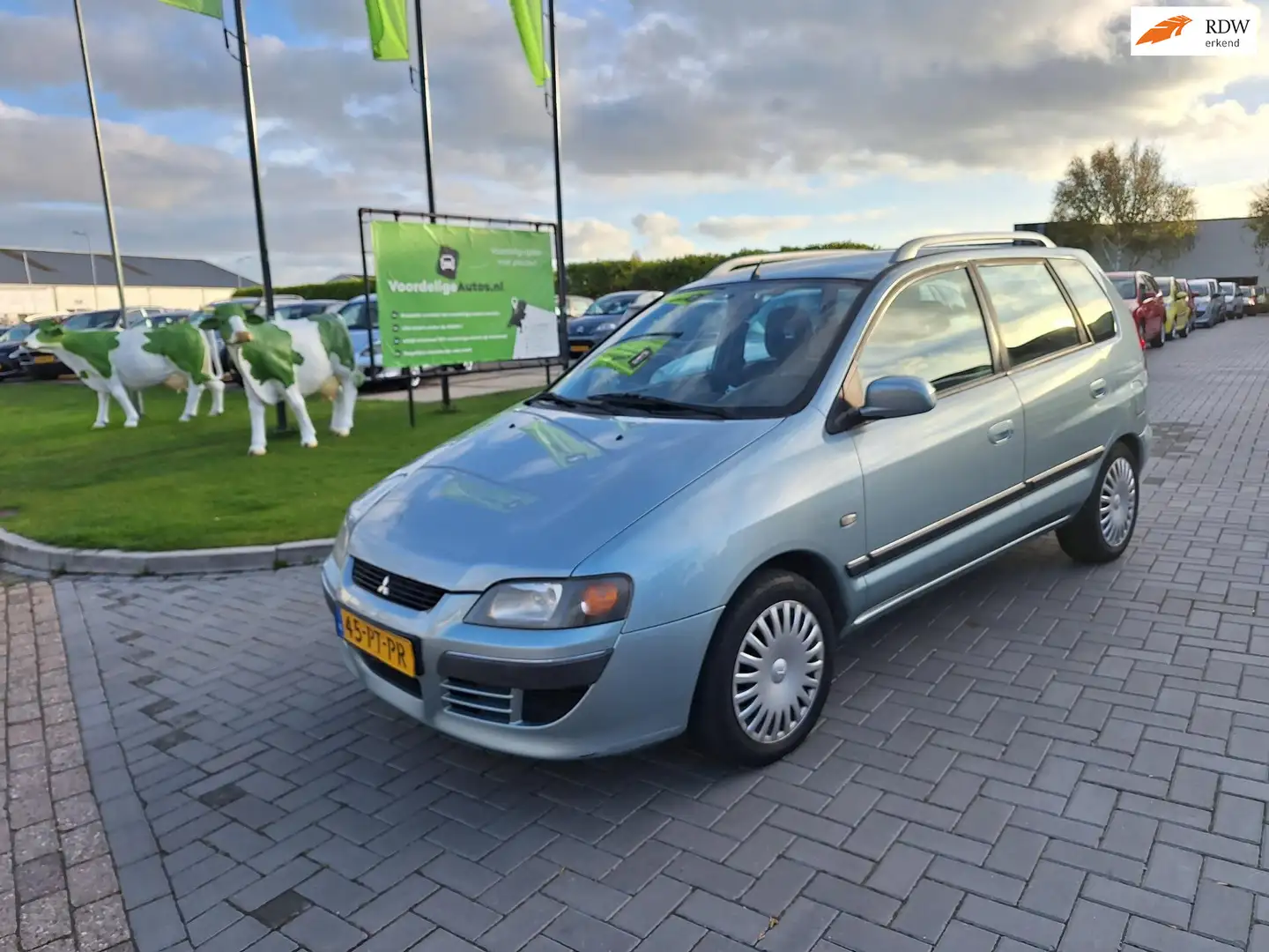 Mitsubishi Space Star 1.6 Inform Silver / Nette auto / APK november 2026 Szürke - 1