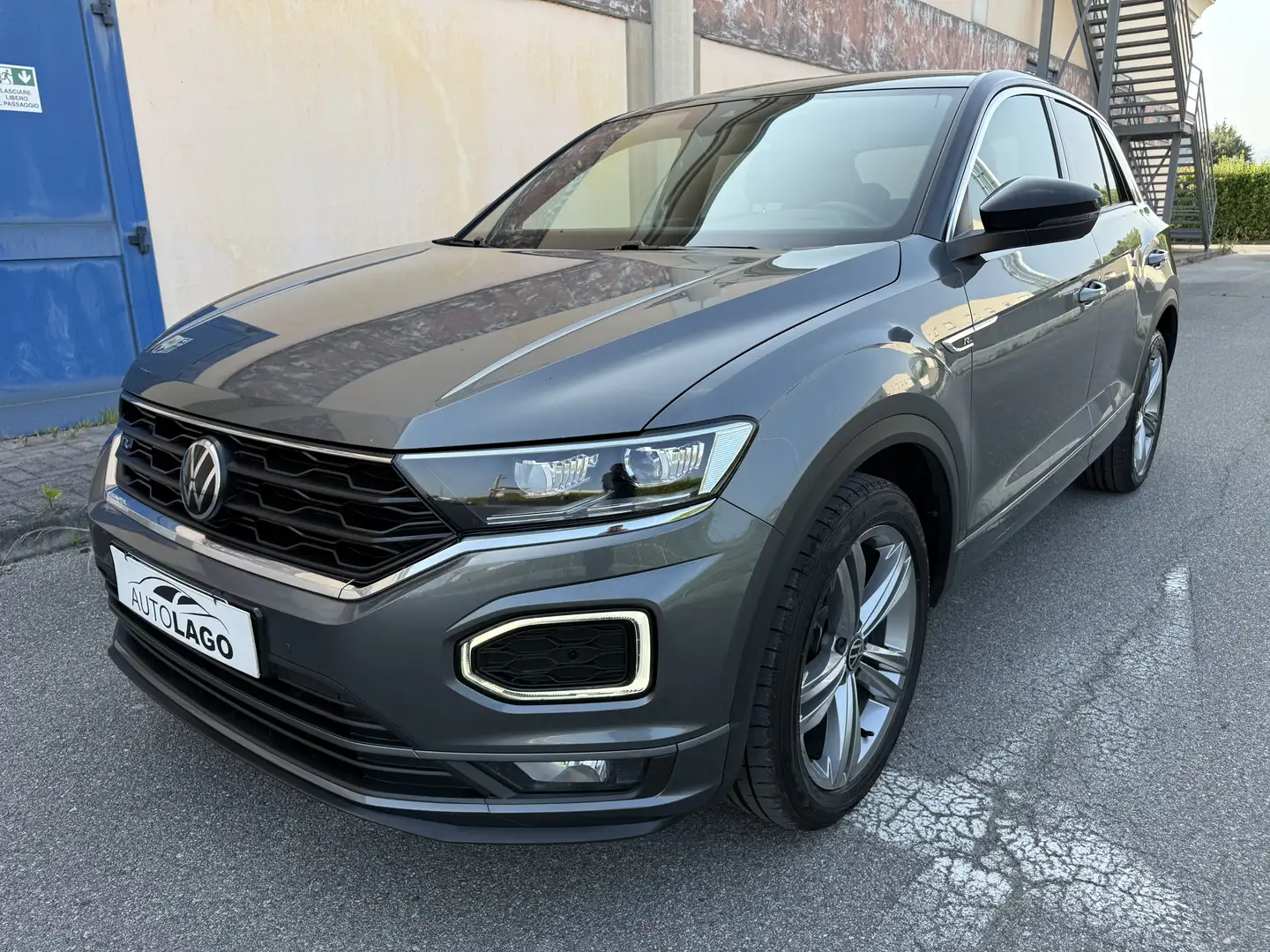 Volkswagen T-Roc 1.5 tsi Sport dsg. R-Line Grigio - 2