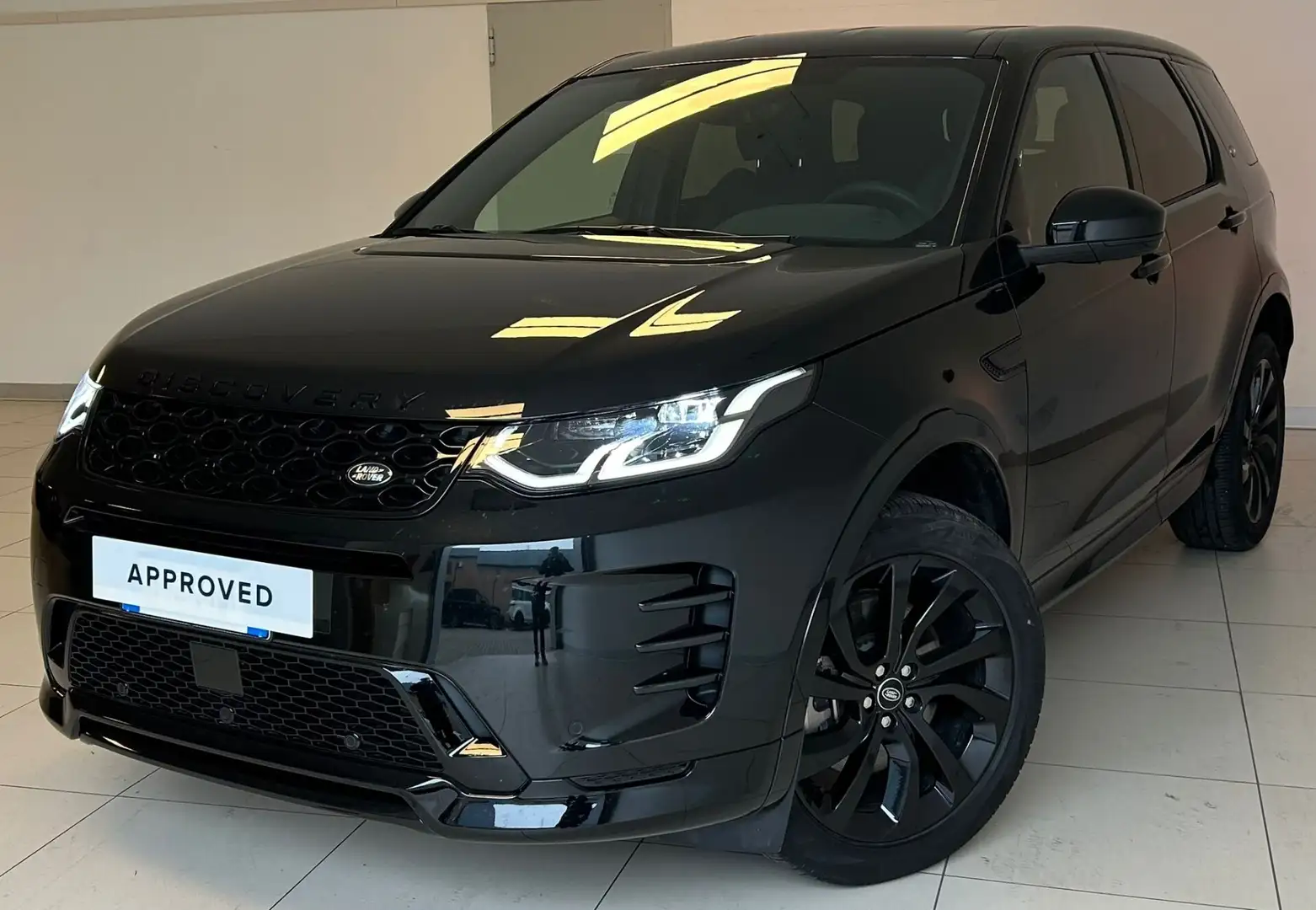 Land Rover Discovery Sport Discovery Sport 2.0 TD4 163 CV AWD Auto R-Dynamic Schwarz - 1