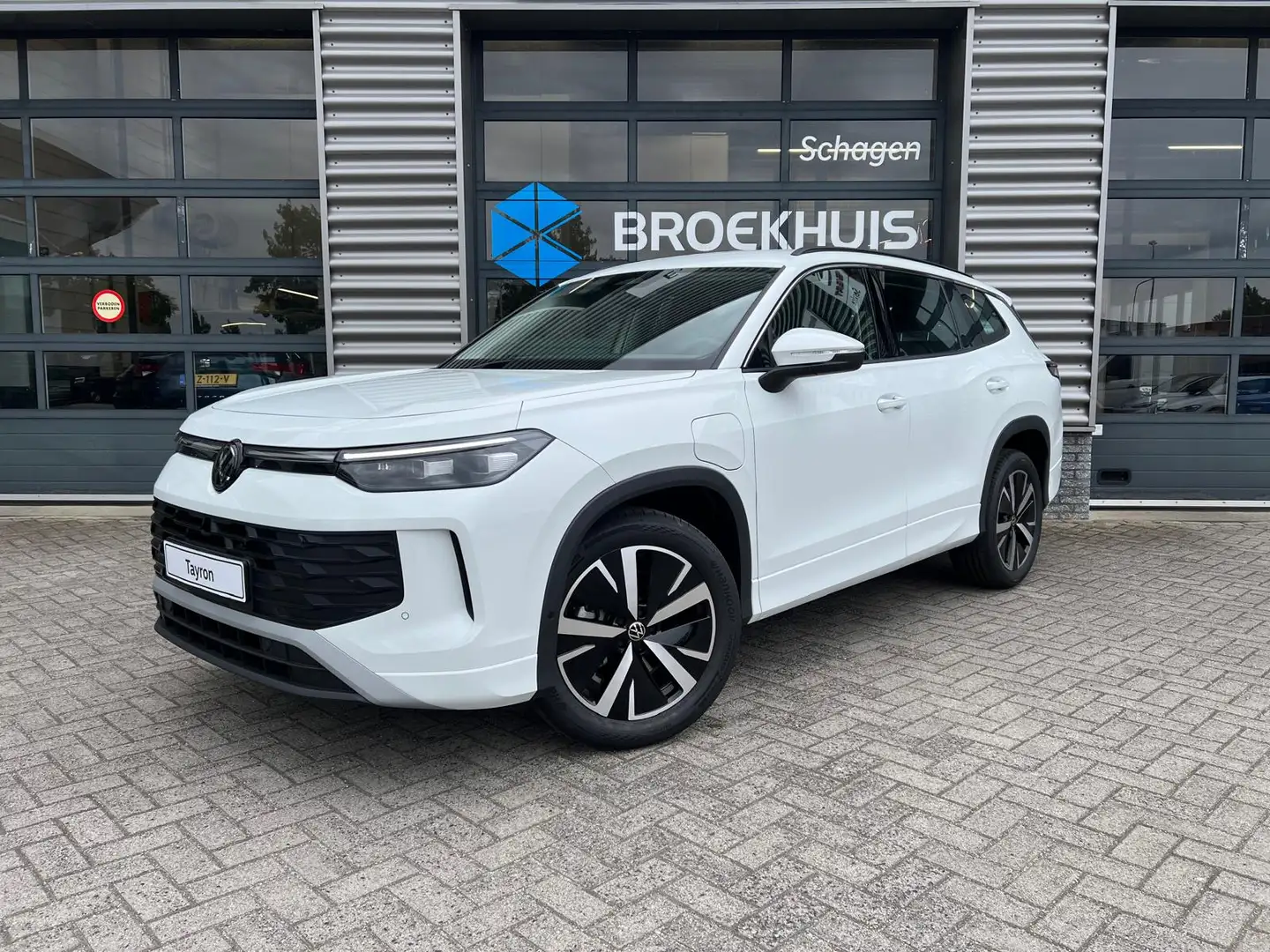 Volkswagen Tayron Life Edition | 'App-Connect' draadloze smartphone Wit - 1