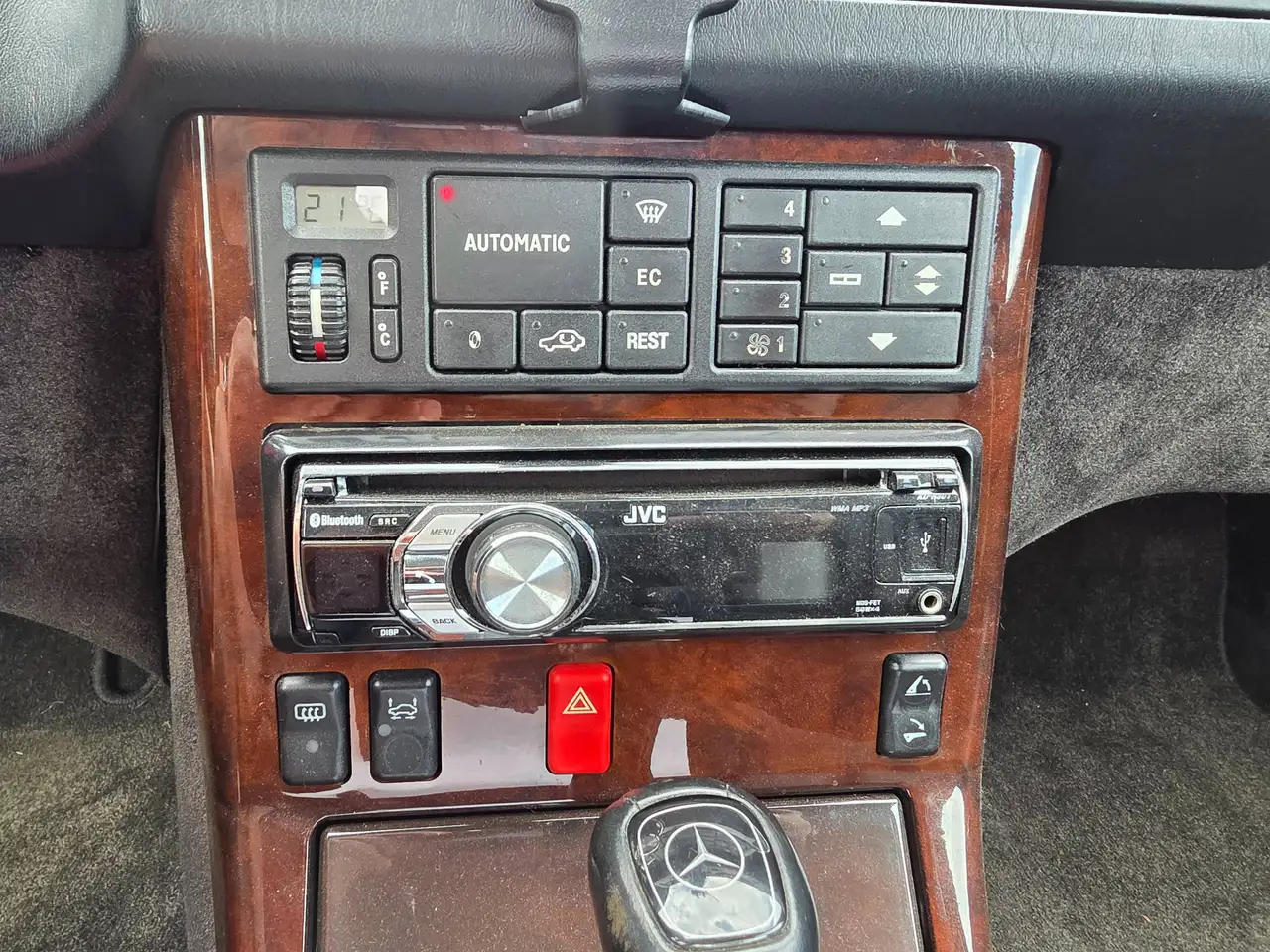 Mercedes-Benz SL 280, foto 7