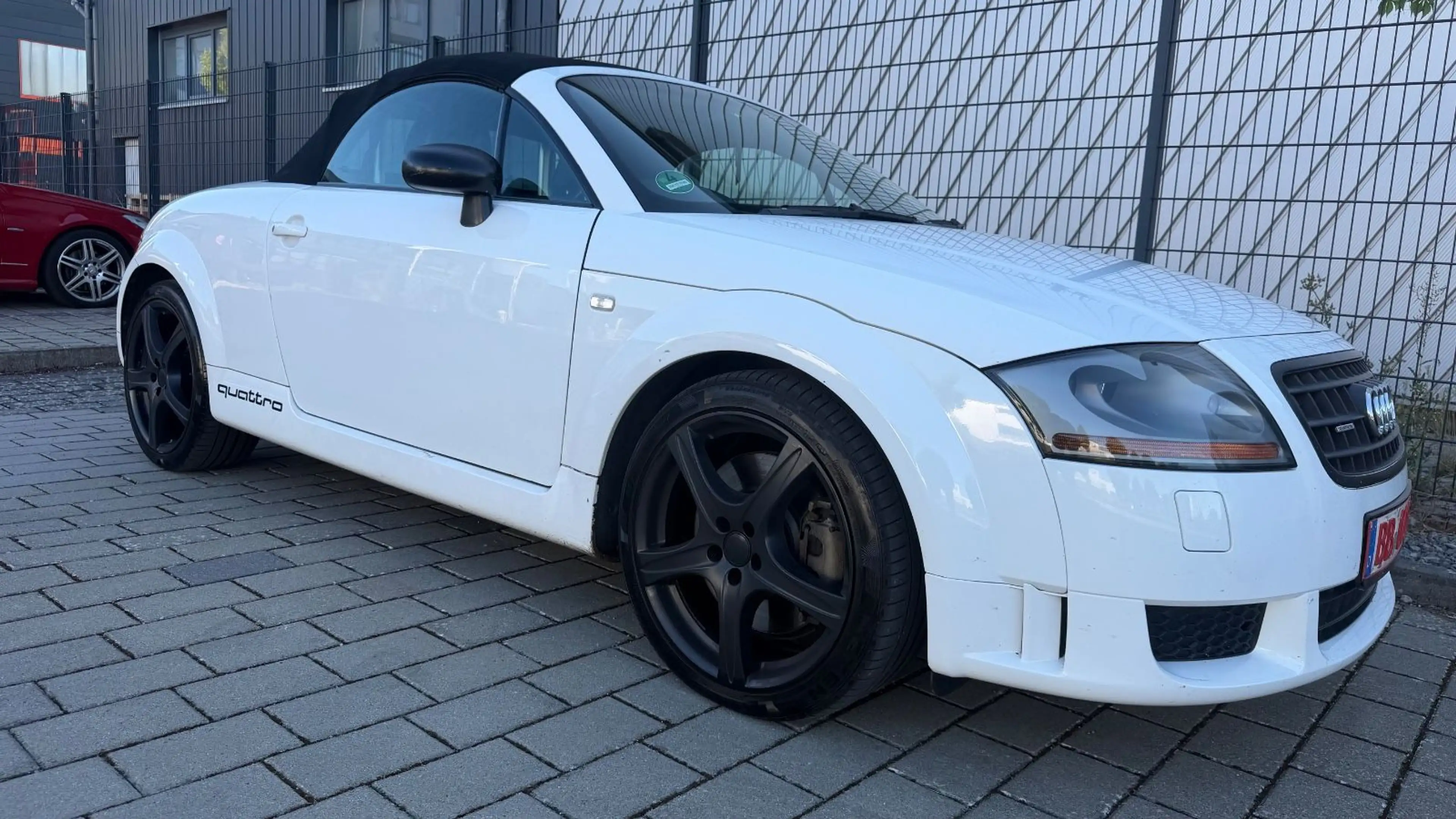 Audi TT Coupe CABRIO 3.2 QUATTRO AUTOMATIK,RECHTSLENR — photo 3
