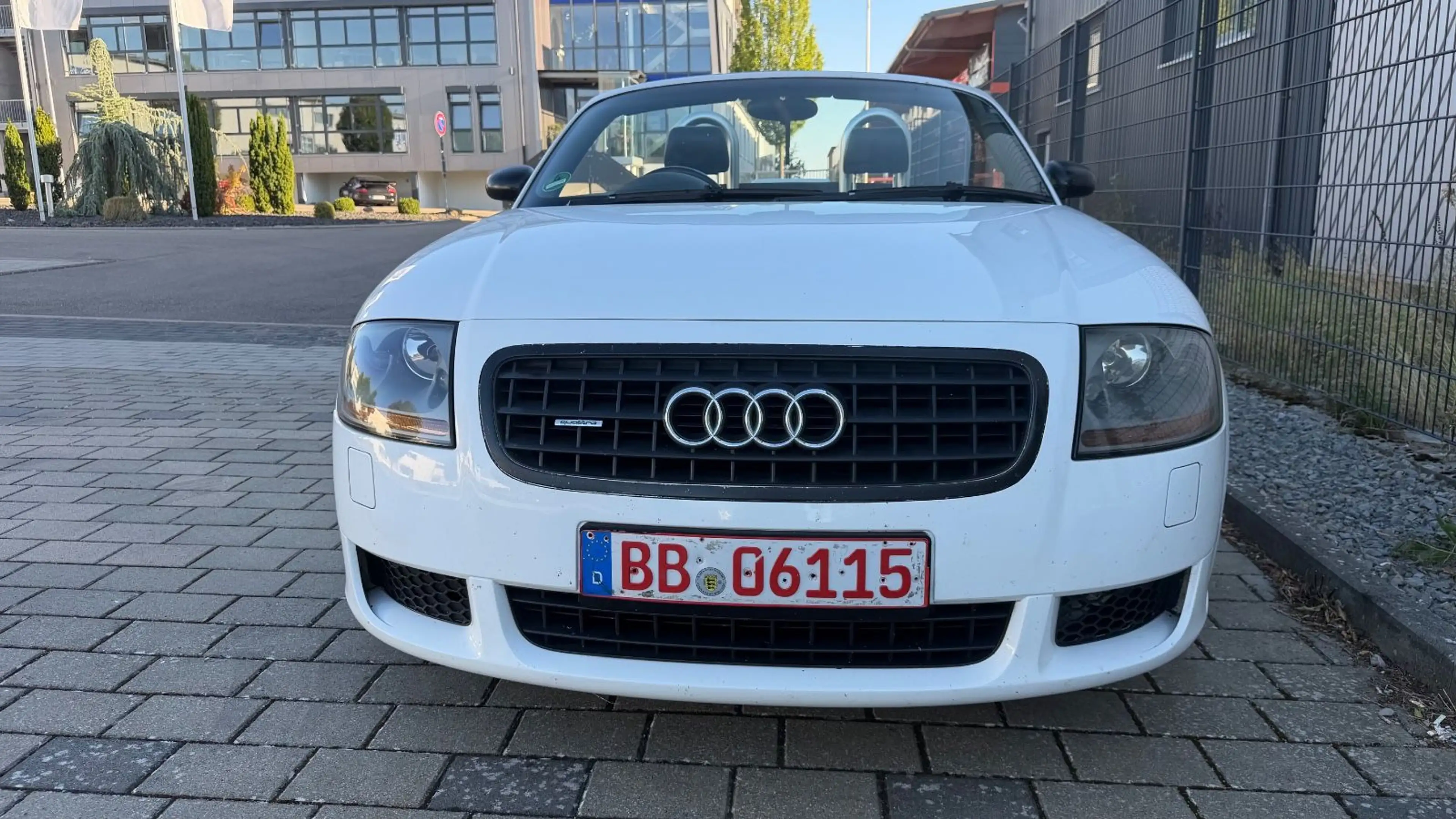 Audi TT Coupe CABRIO 3.2 QUATTRO AUTOMATIK,RECHTSLENR — photo 15
