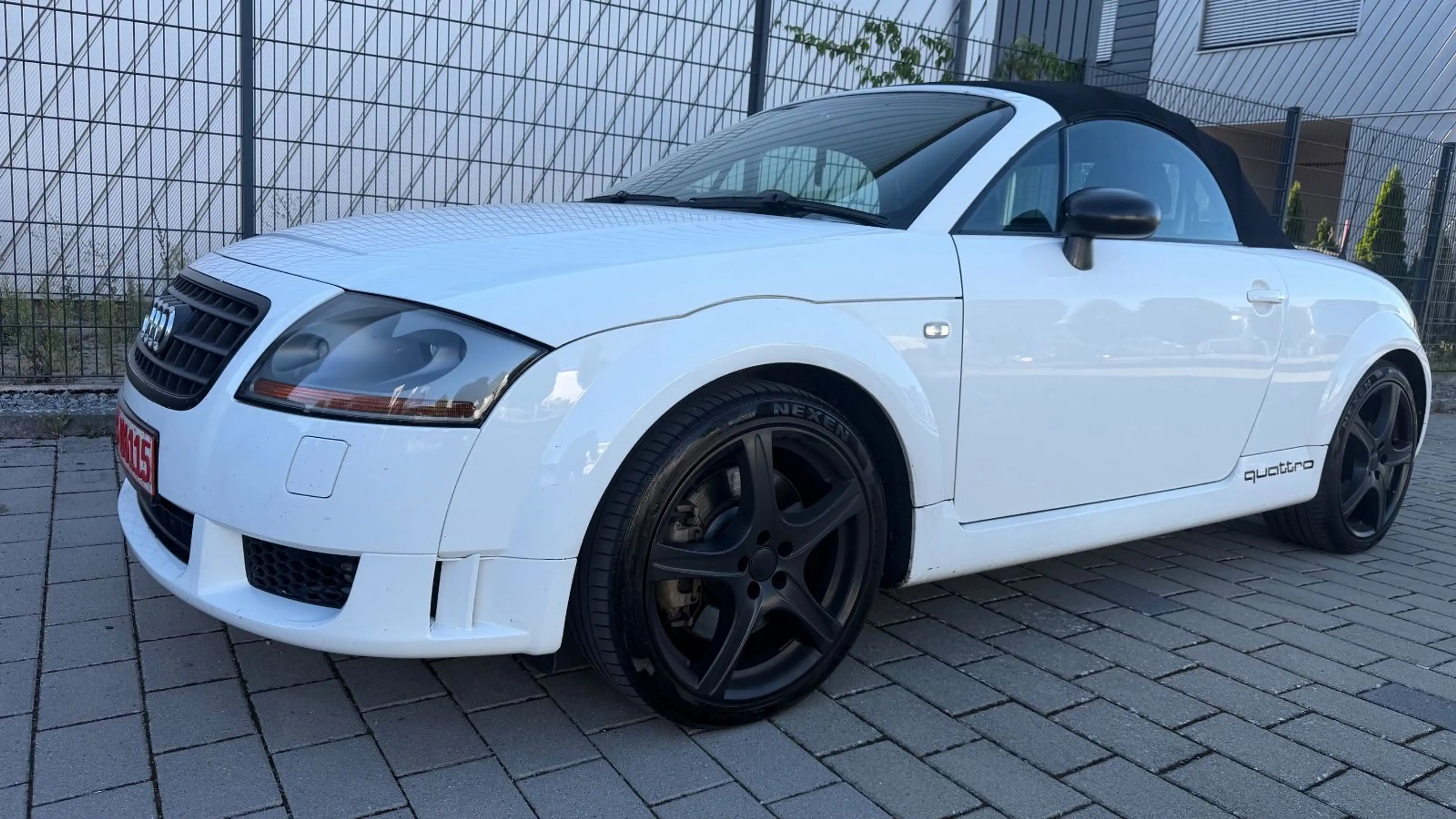 Audi TT Coupe CABRIO 3.2 QUATTRO AUTOMATIK,RECHTSLENR