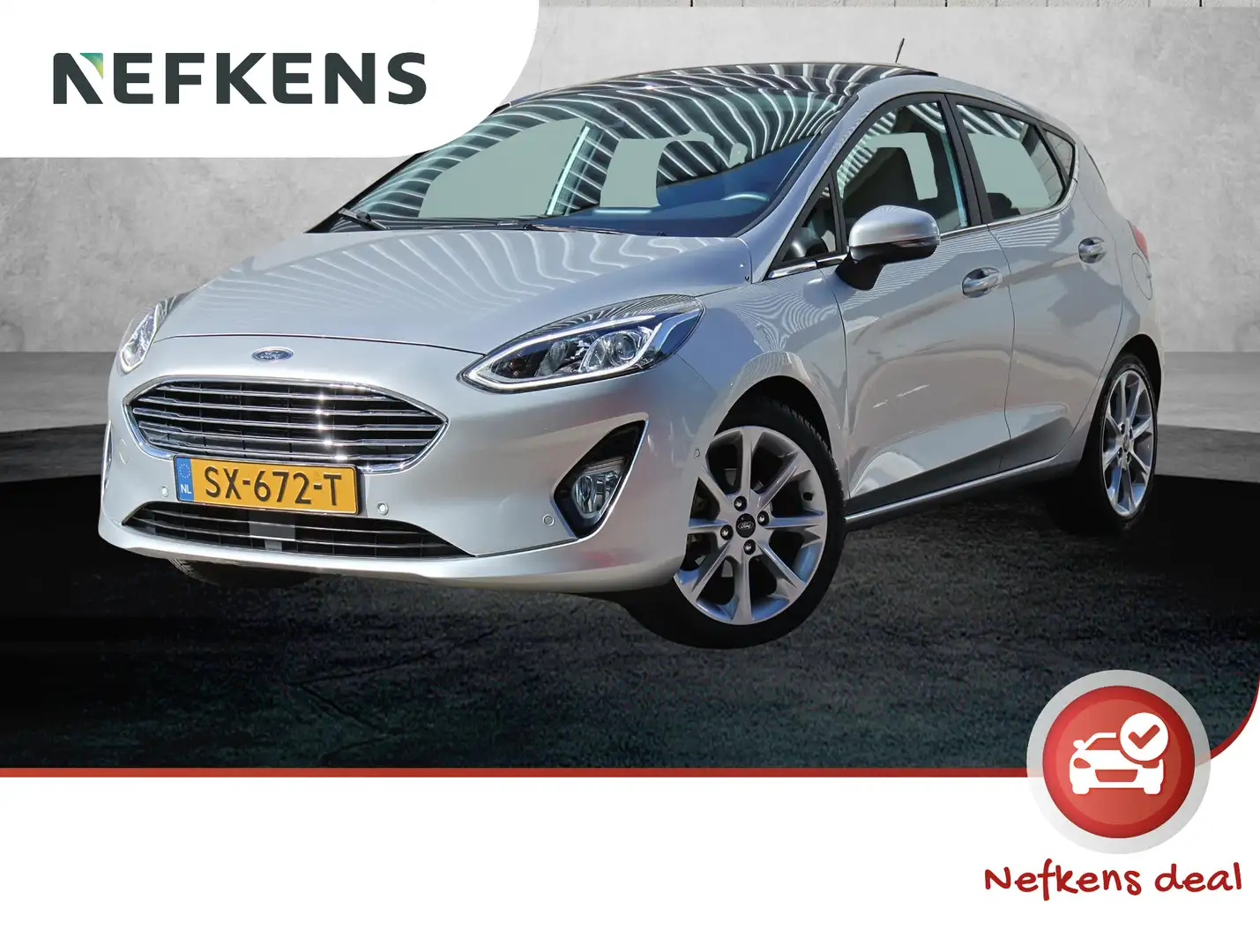 Ford Fiesta 101 PK Titanium Panoramadak | Stoelverwarming | Tr Grijs - 1