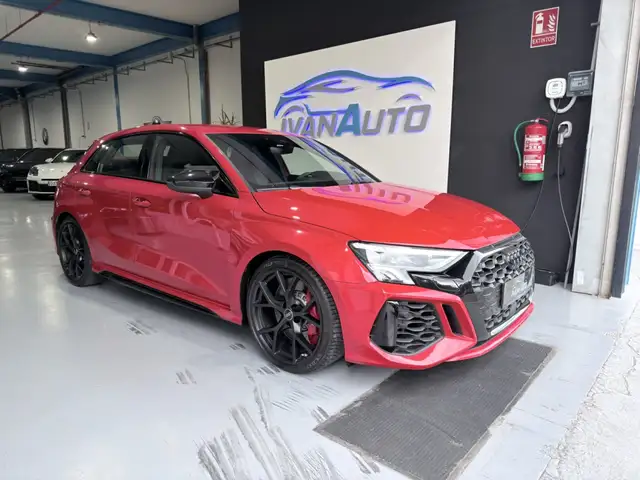 Audi RS3 Sportback quattro S tronic 294kW