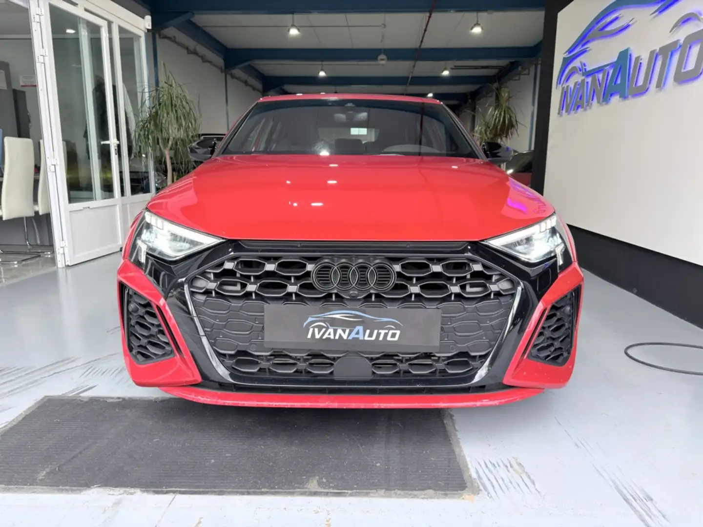 Audi RS3 Sportback quattro S tronic 294kW Rojo - 2