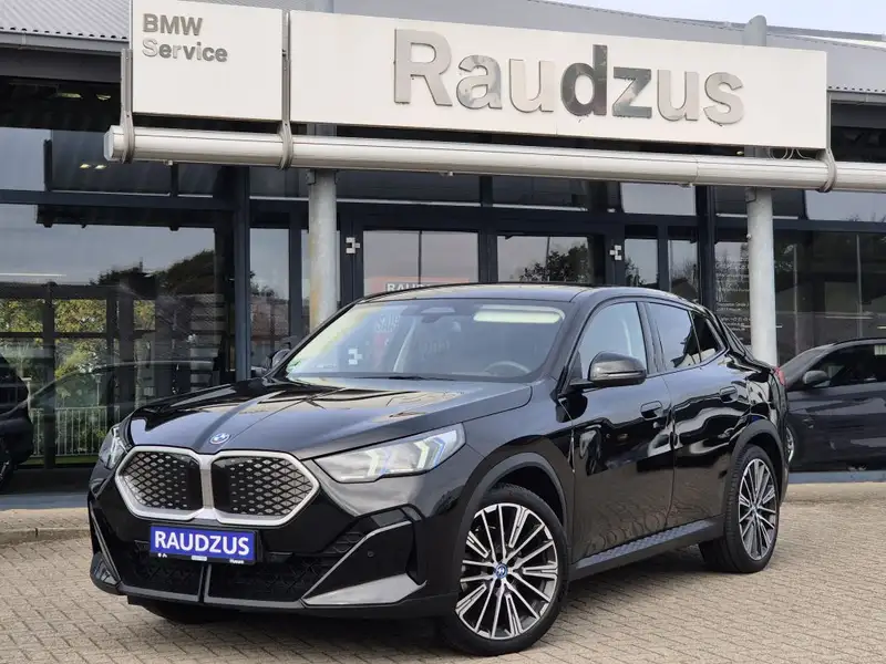 BMW Ix2