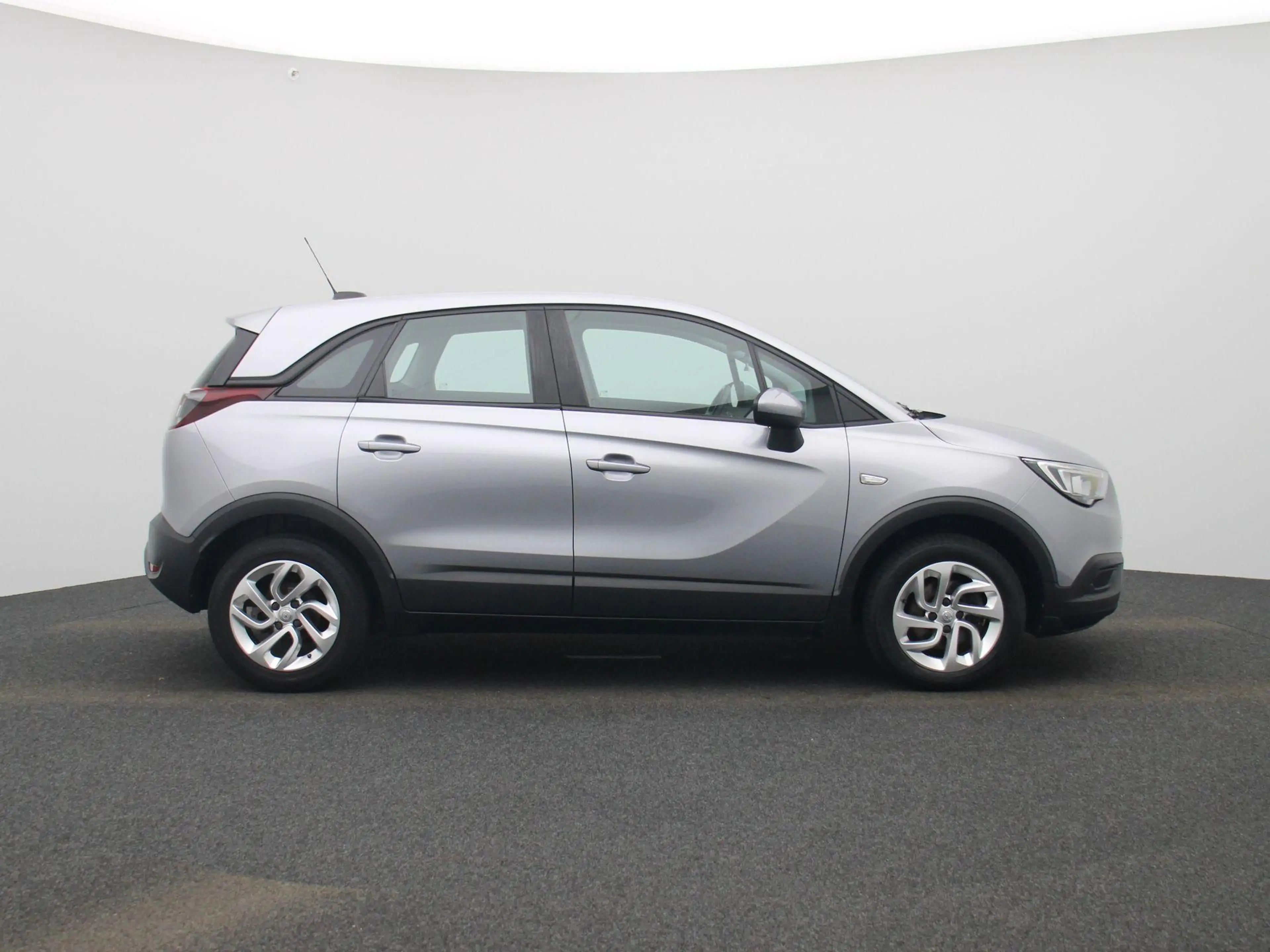 Opel Crossland X 1.2 81kW Turbo S/S Edition | PDC V+A | Cruise Cont — photo 7