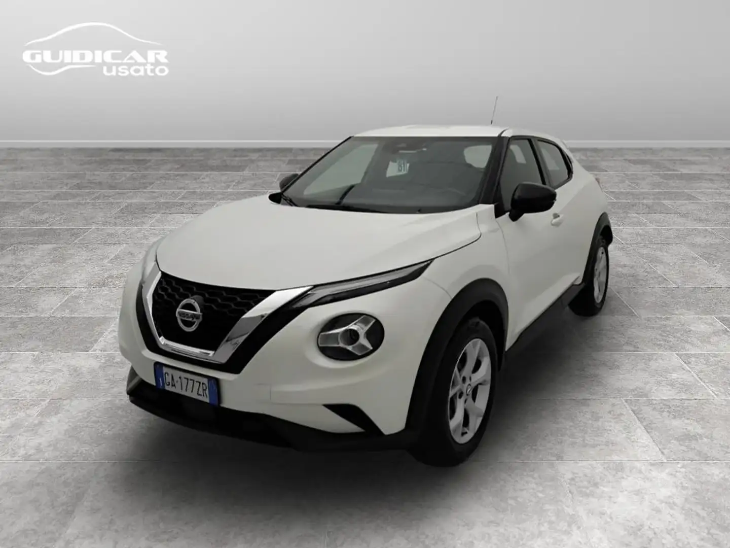 Nissan Juke 1.0 dig-t N-Connecta 117cv Blanc - 1
