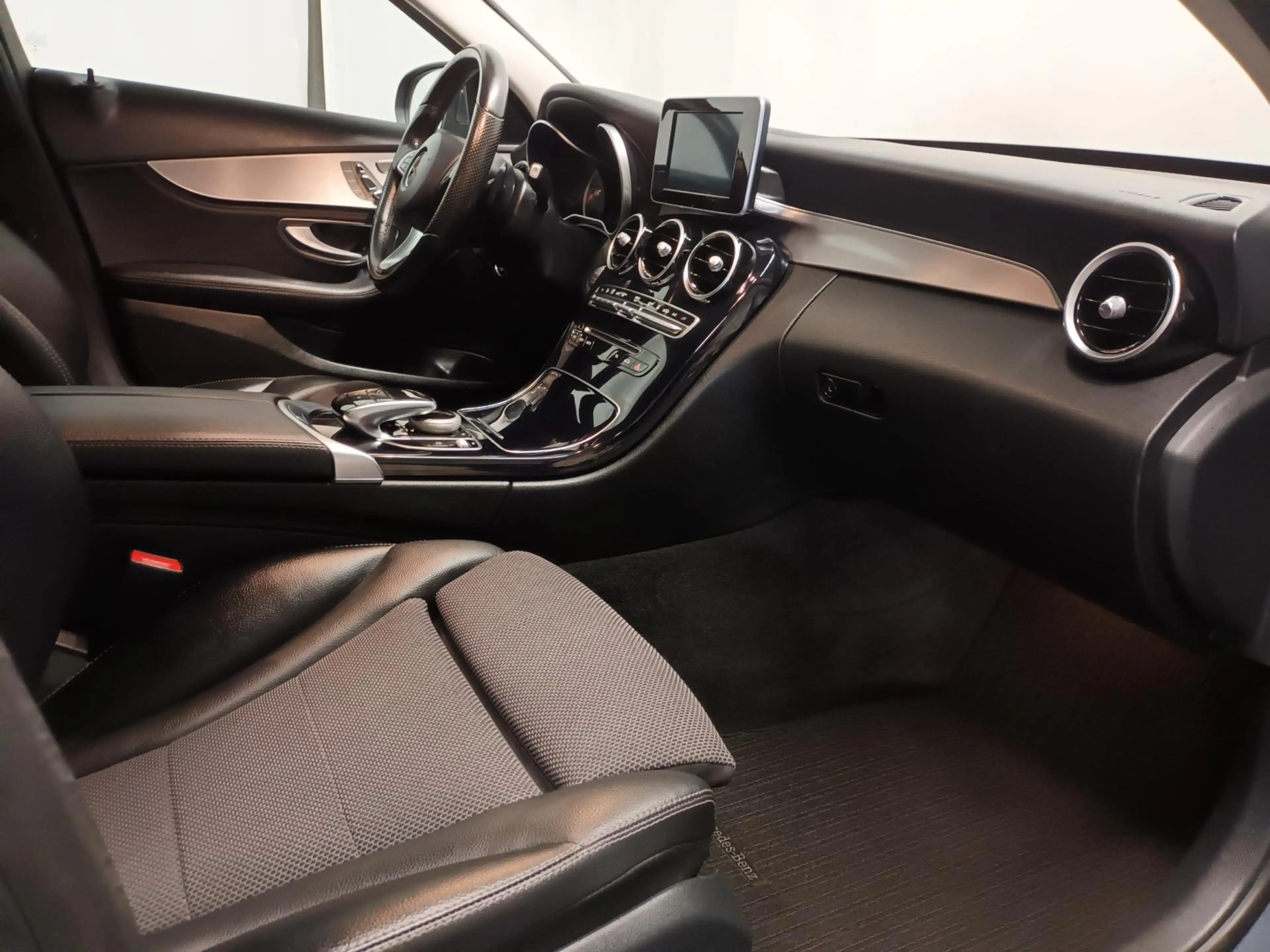 Mercedes-Benz C 350 Estate e Lease Edition Navi Camera - 6 maanden gar — photo 13
