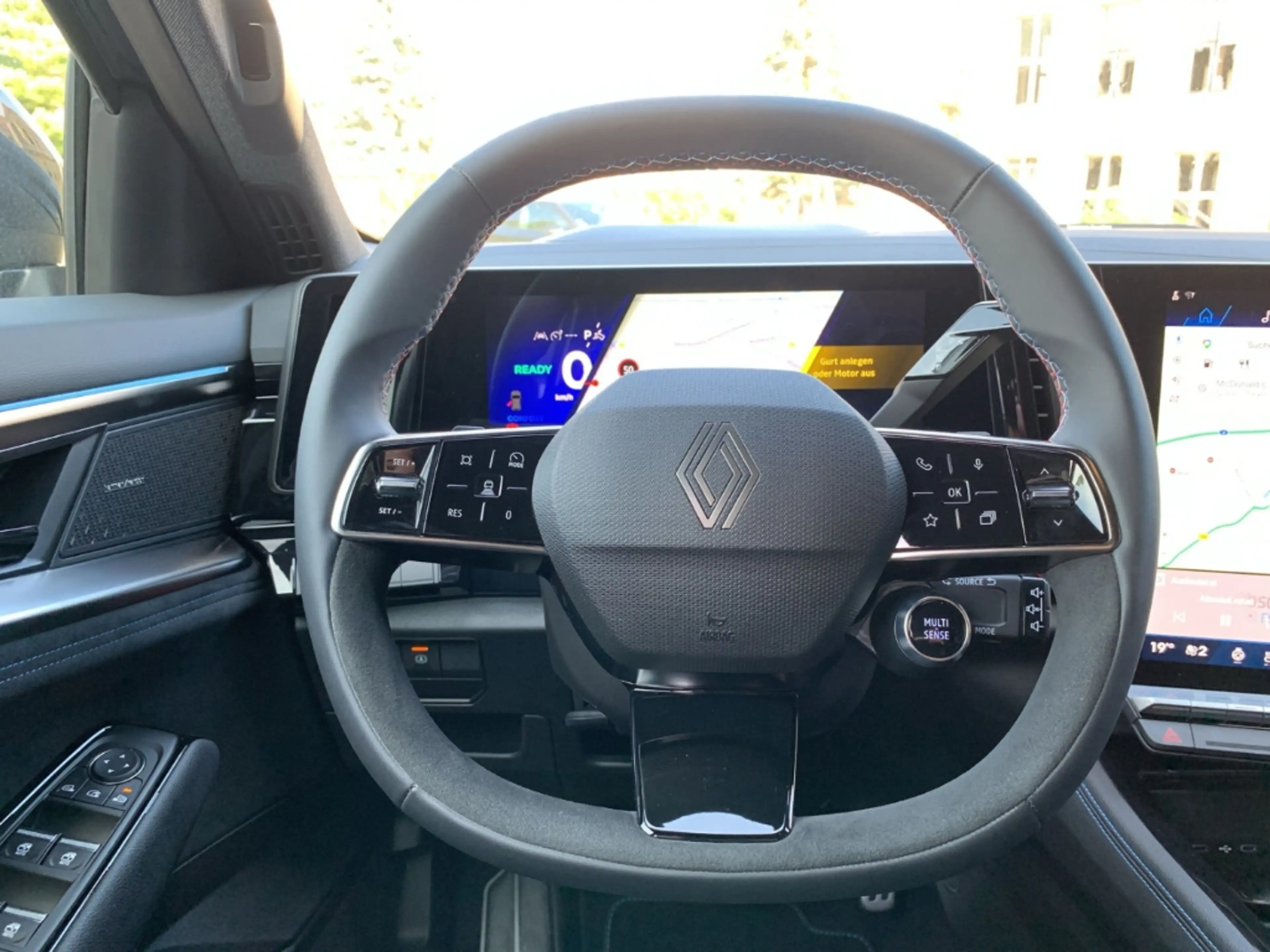 Renault Espace ESPRIT ALPINE FULL HYBRID 200 Esprit Alpine 7-SITZ — photo 15