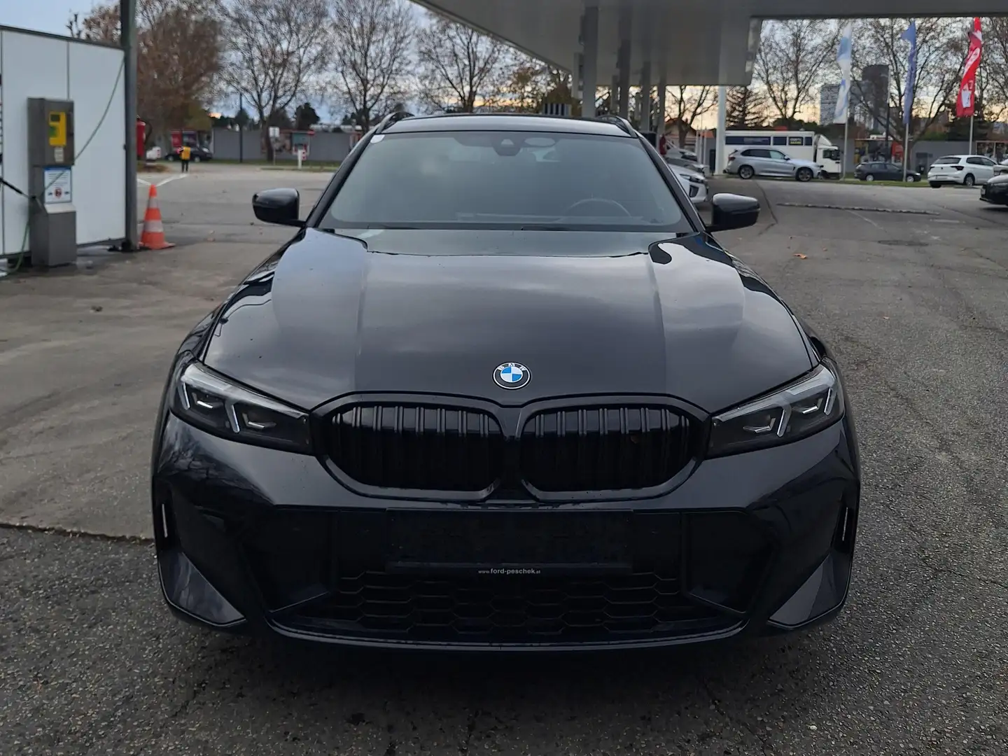 BMW 320 320d*xDrive*MSport*LEASINGFÄHIG* Schwarz - 1