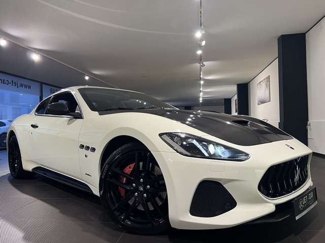 Imagine Maserati GranTurismo Sport *Carbonpaket*