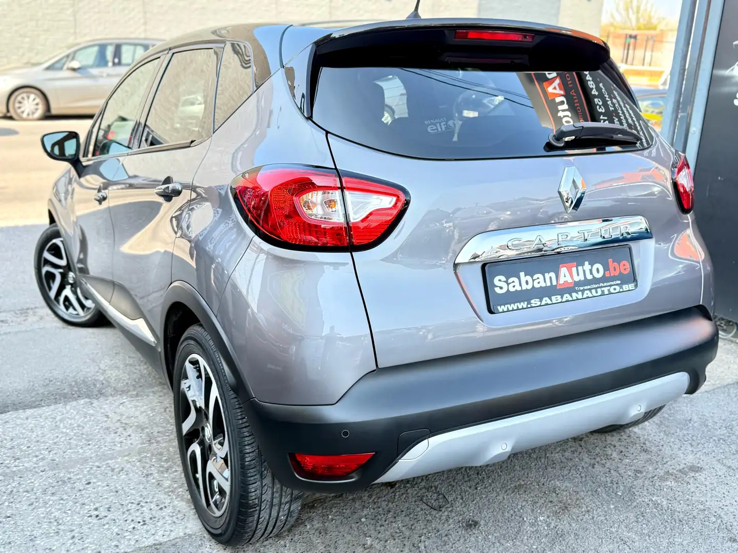 Renault Captur 0.9 TCe • CUIR • NAVI • CAMERA • JANTES - 2