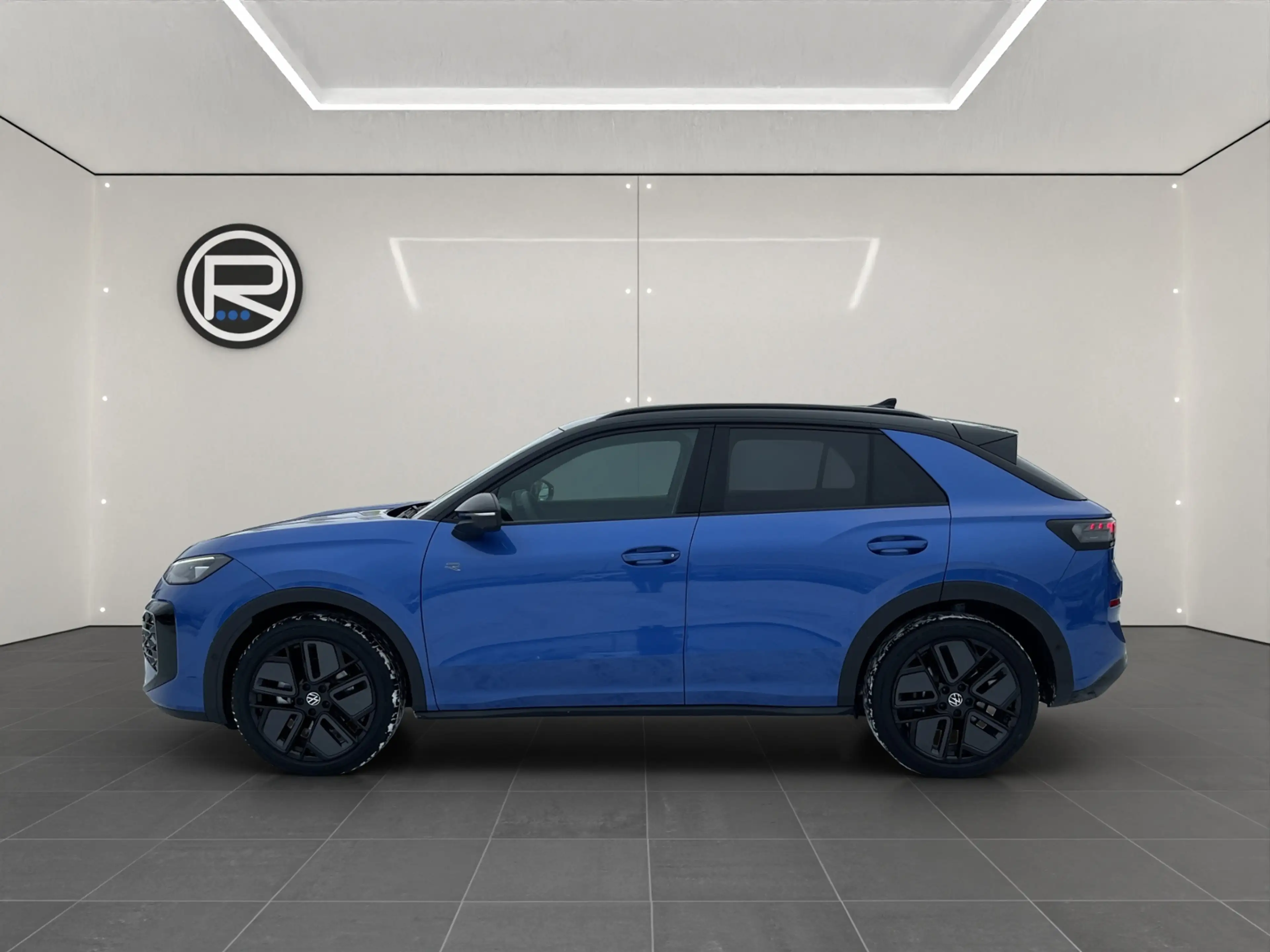 Volkswagen T-Roc 1.5 eTSI OPF, R-Line, DSG — photo 3