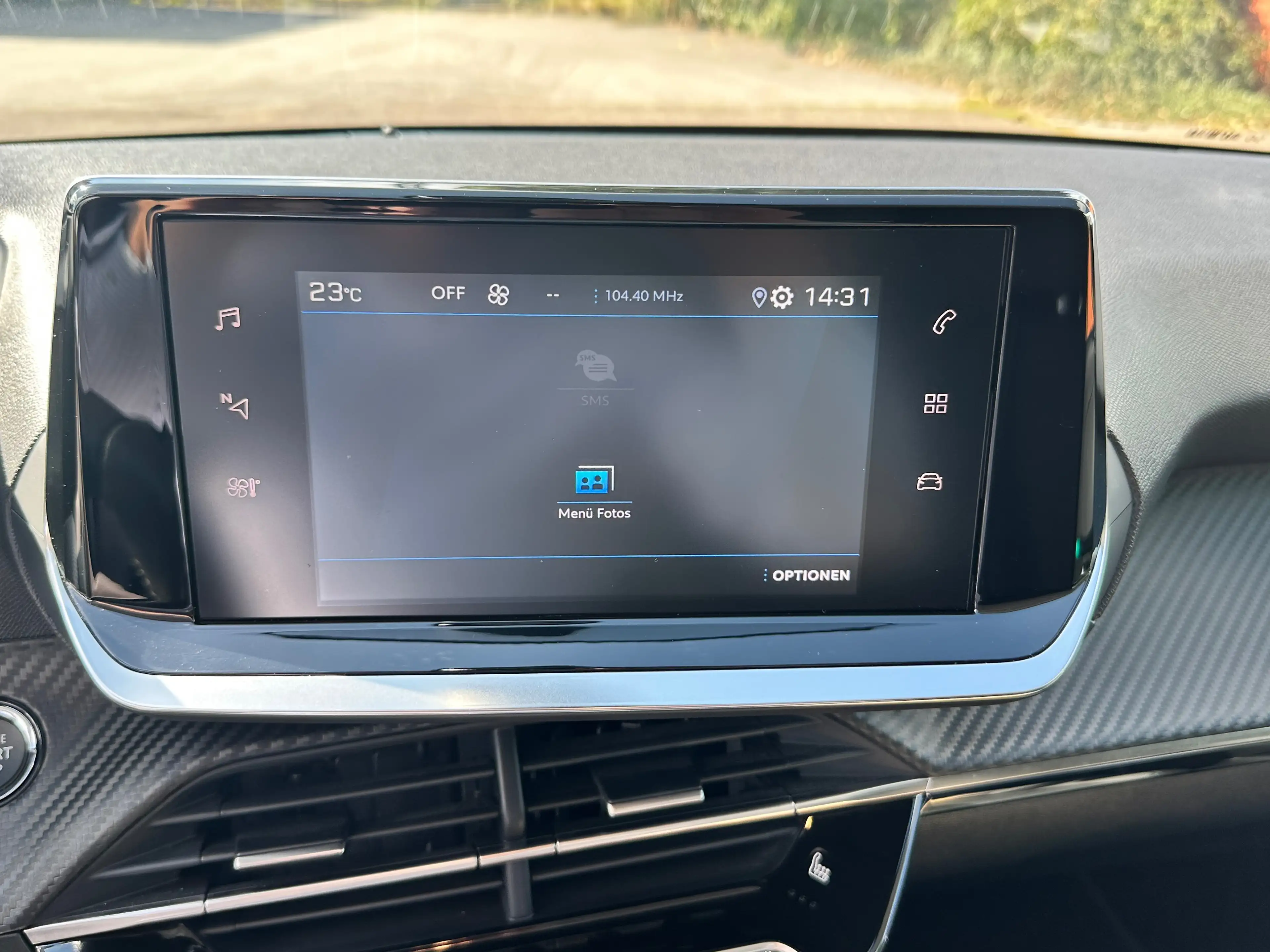 Peugeot 208 Allure Pack — photo 10
