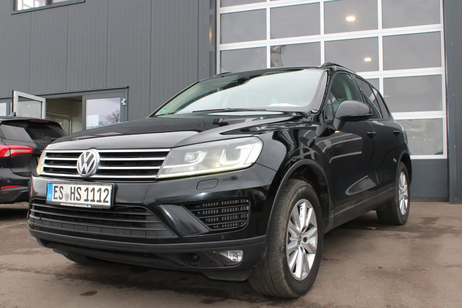 Volkswagen Touareg V6 TDI BMT/Start-Stopp 4Motion Navi+AHK Noir - 1