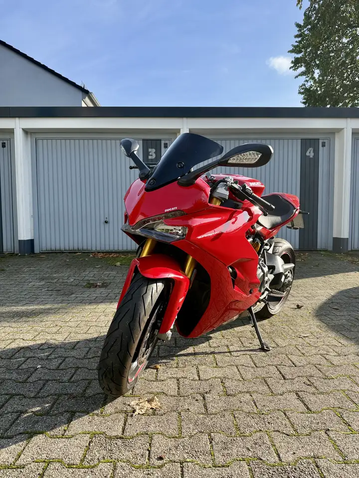 Ducati SuperSport