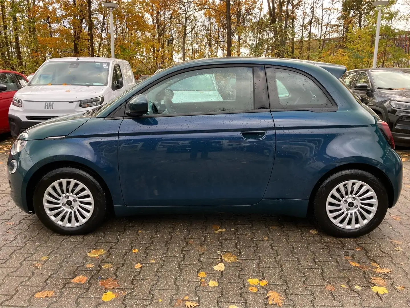 Fiat 500e Elektro 42kWh Klimaautomaik Carplay Grün - 2