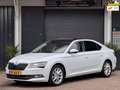Skoda Superb 1.5 TSI ACT/AUT/PANO/NAVI/XENON/PDC/BOMVOLL Wit - thumbnail 1