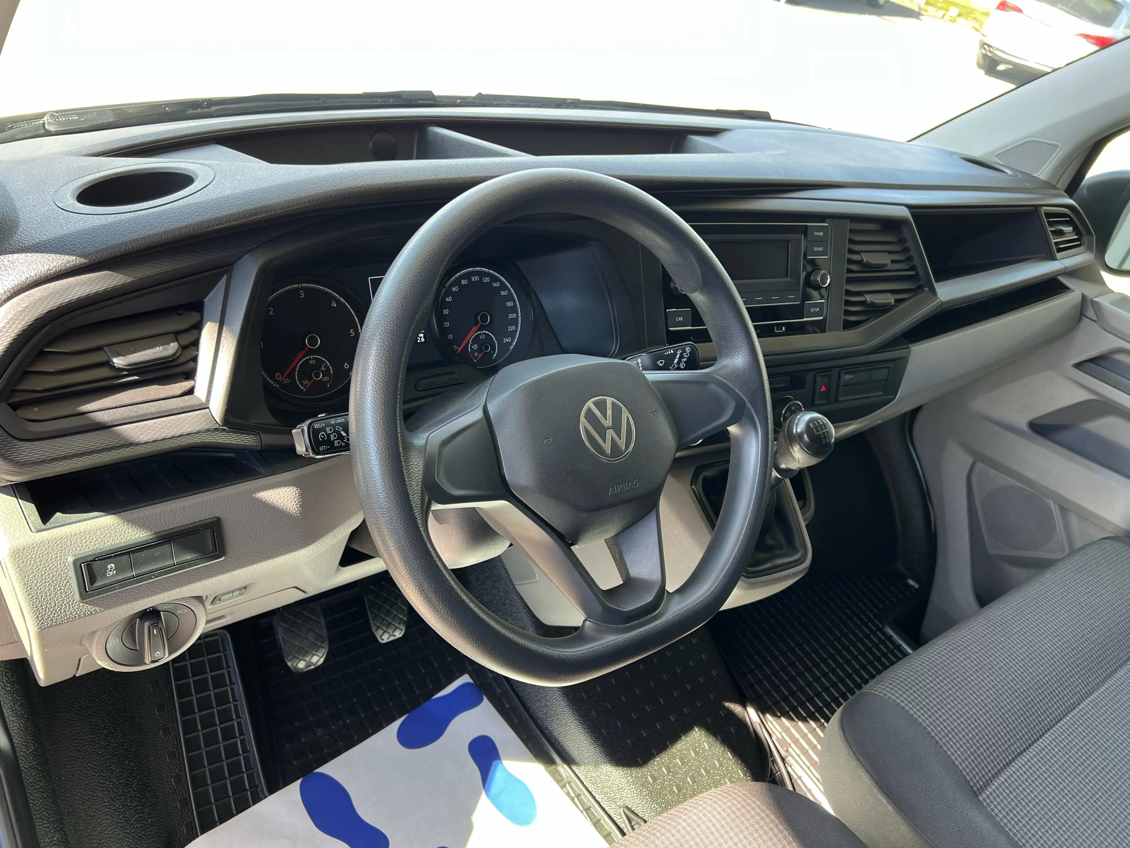 Volkswagen T6.1 Transporter Kasten 2,0 TDI ANHÄNGEVORRICHTUNG/KLIMA/PARKTRONIC — photo 4