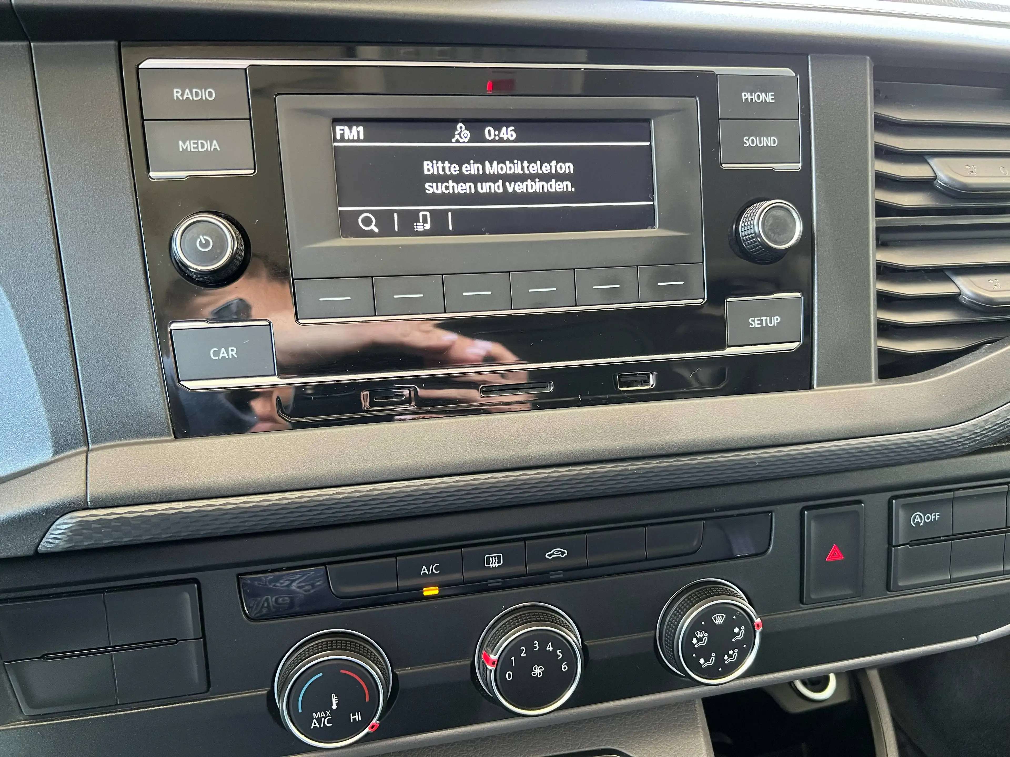 Volkswagen T6.1 Transporter Kasten 2,0 TDI ANHÄNGEVORRICHTUNG/KLIMA/PARKTRONIC — photo 5