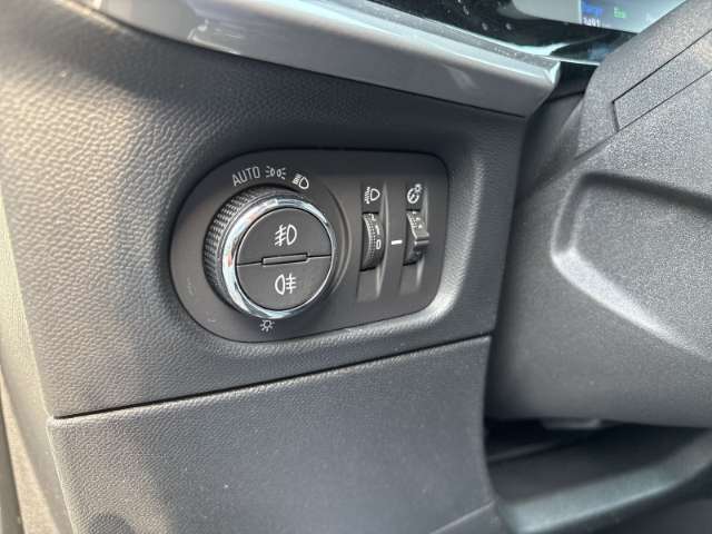 Opel Mokka E