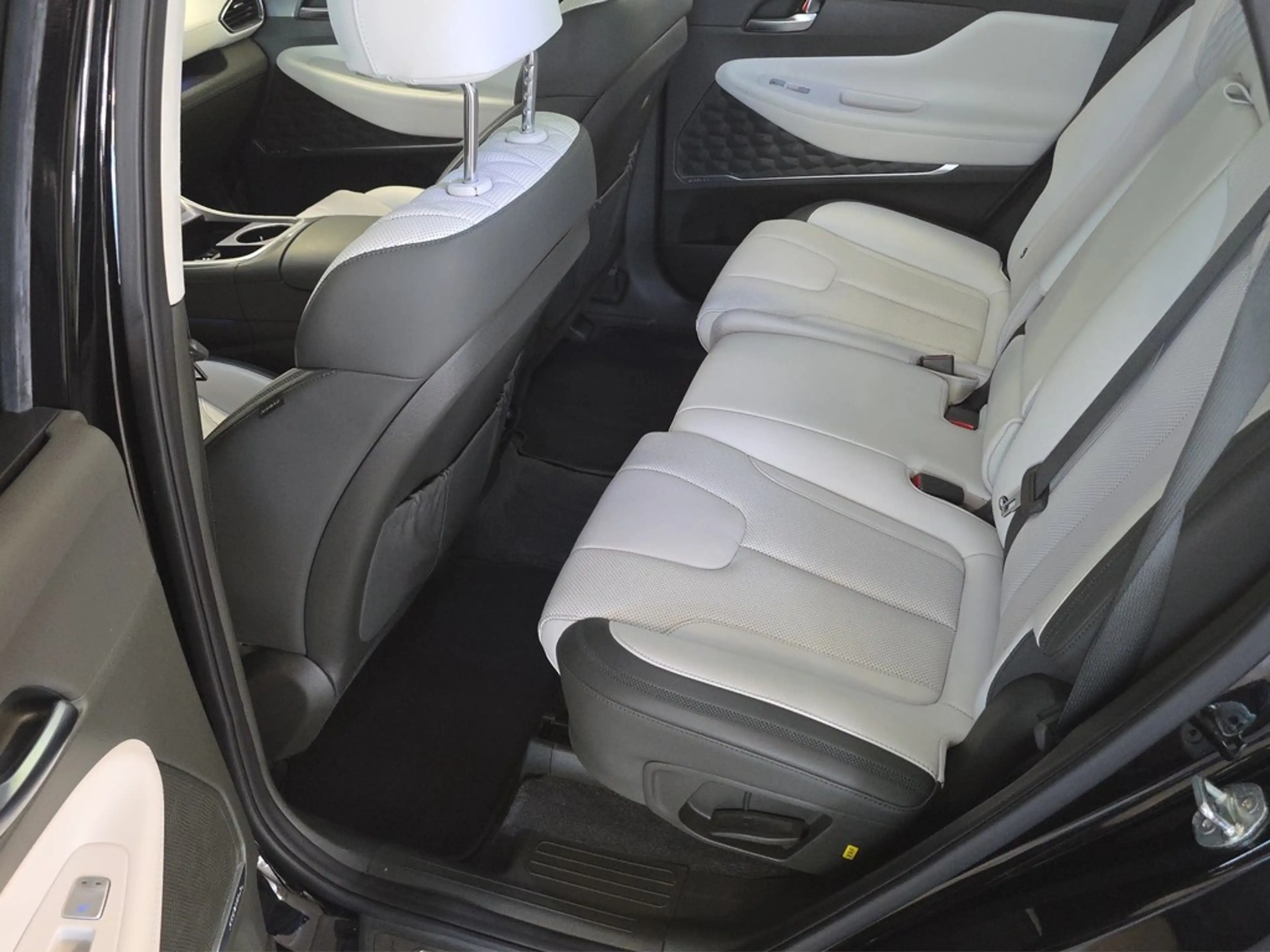 Hyundai SANTA FE Signature 1.6 T-GDI PHEV 4WD LED/RFK — photo 12