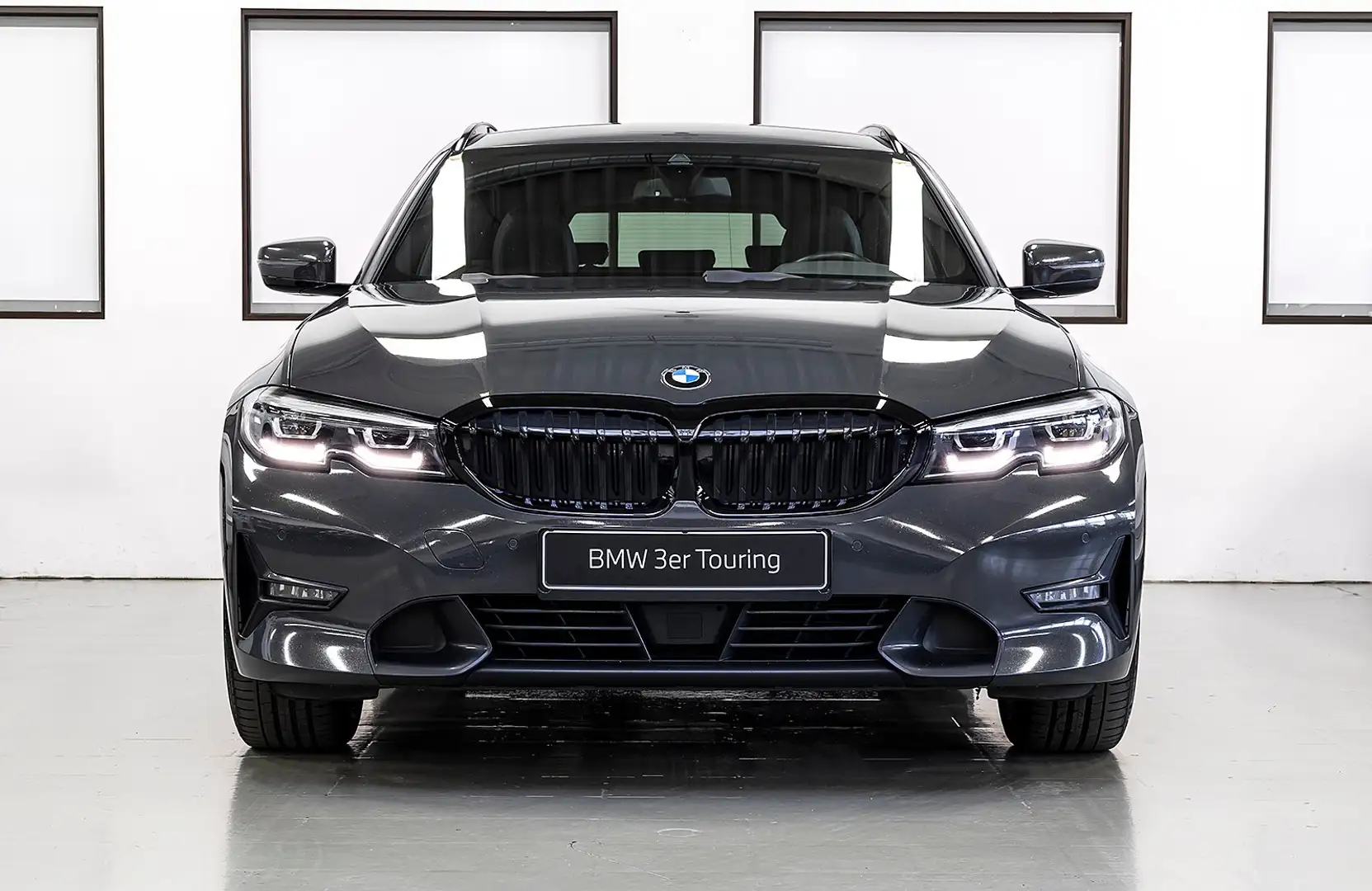 BMW 330 xdT INDIVIDUAL SAG LED LCP AG+ACC KEY SHZ HiFi 19" Grau - 2