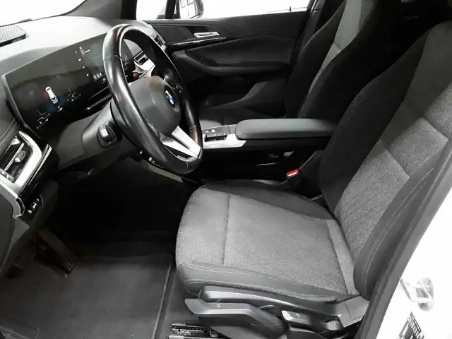 BMW 2 Series view 7