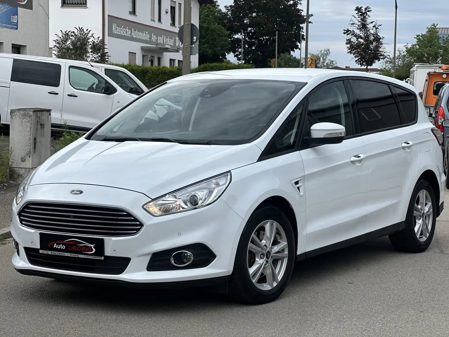 Ford Galaxy 2.0 EcoBlue Allrad Aut. Business - 1