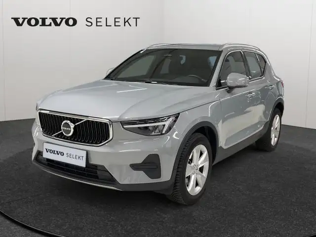 Volvo XC40 B3 Core / Essence