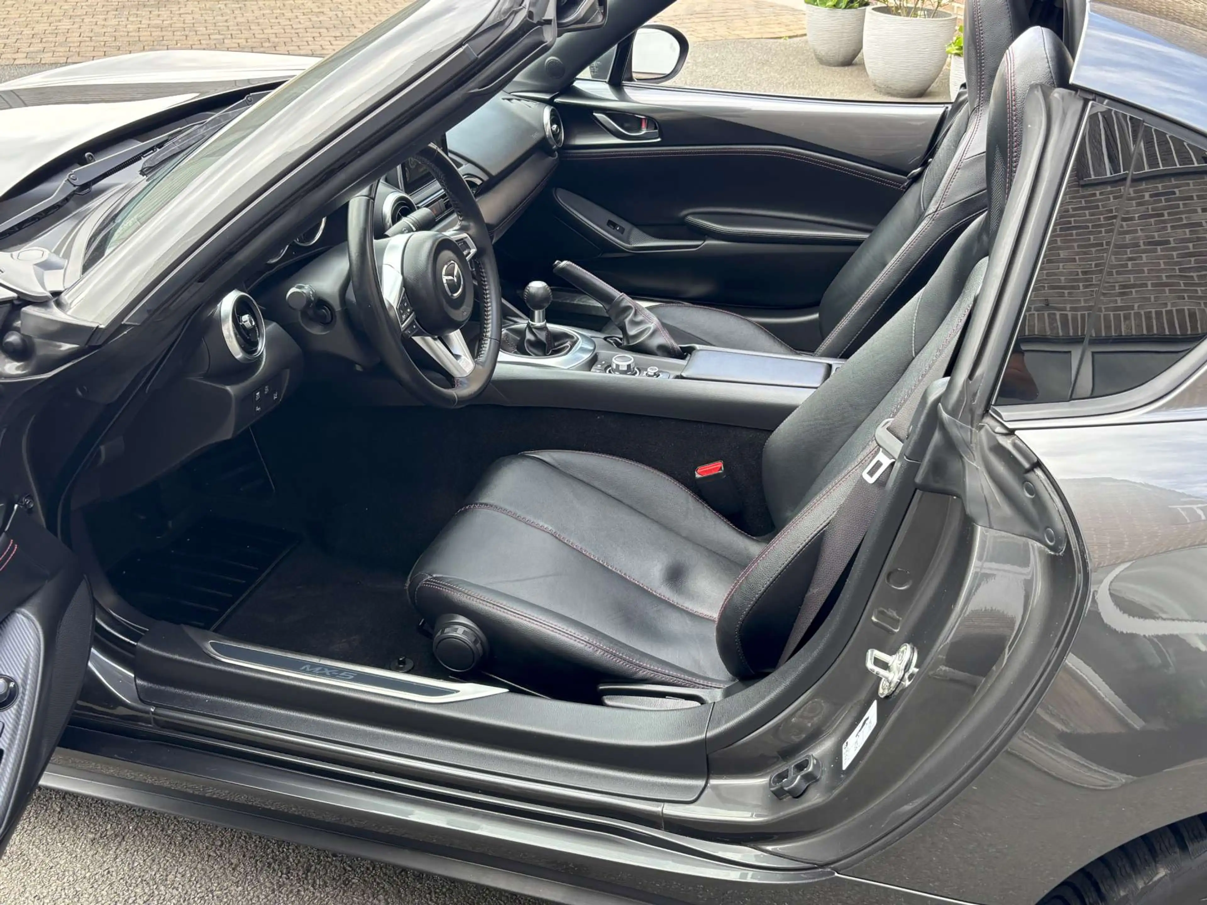 Mazda MX-5 MX-5 ND RF 1.5 SKYCRUISE / 69000KM / 12m waarborg — photo 13