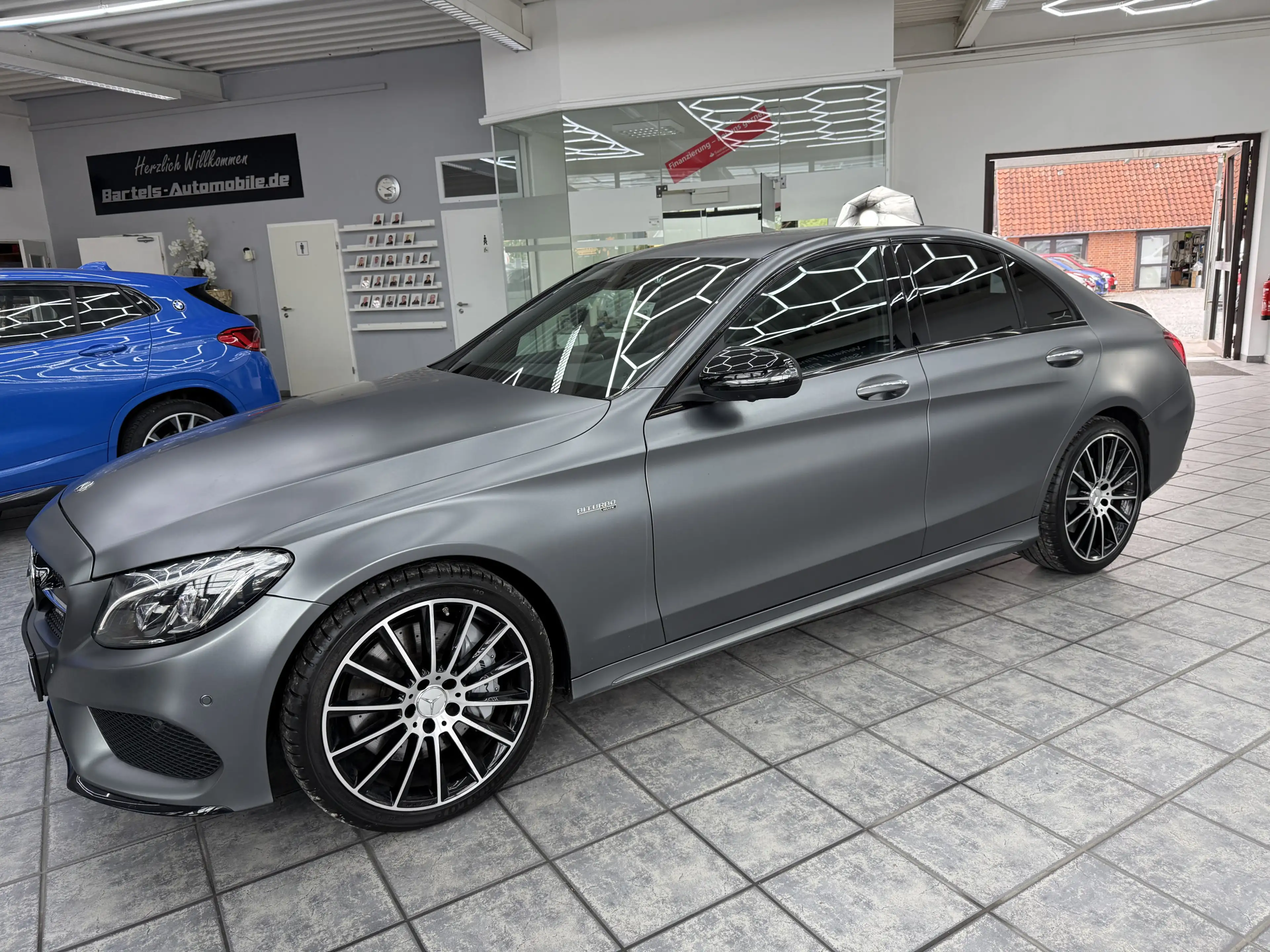 Mercedes-Benz C 43 AMG 4Matic, Klappe, 360°, Burmester, Matt — photo 4