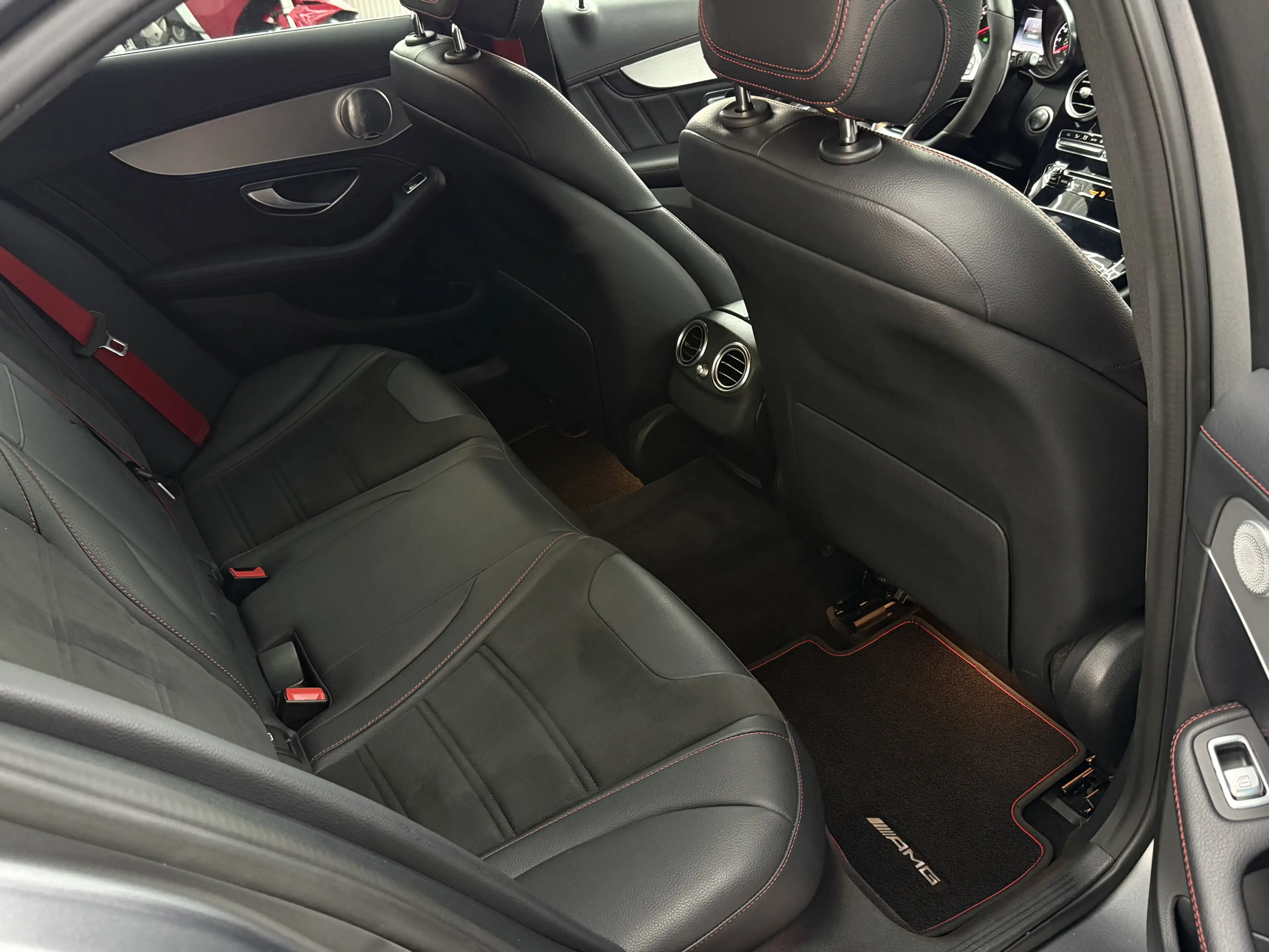 Mercedes-Benz C 43 AMG 4Matic, Klappe, 360°, Burmester, Matt — photo 15