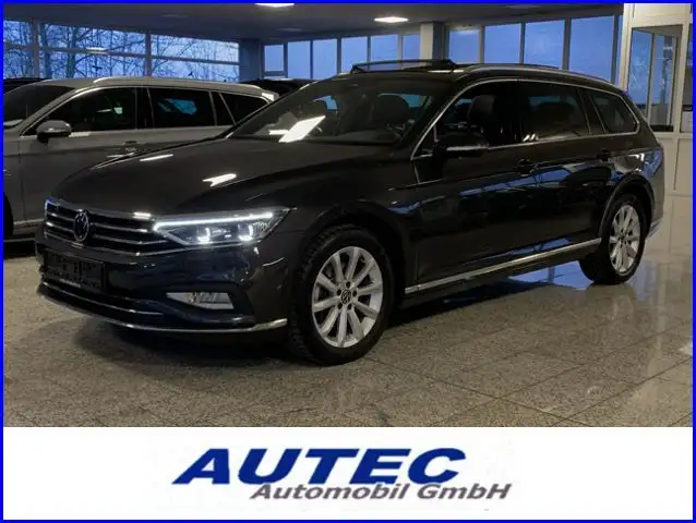 Volkswagen Passat Variant Elegance IQ-LIGHT+PANO+KAMERA+AHK