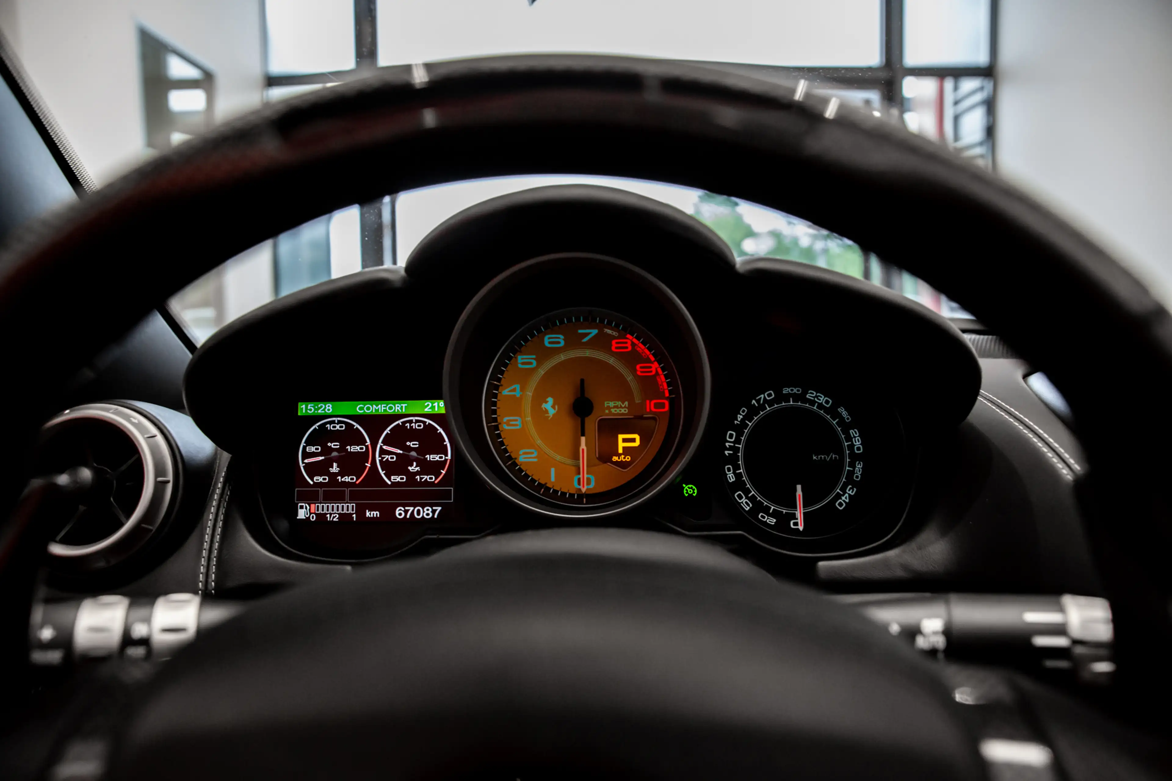 Ferrari California 2 seater ~Ferrari Munsterhuis~ — photo 9