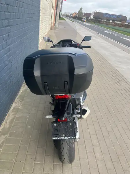 Honda Forza 750 - foto 5