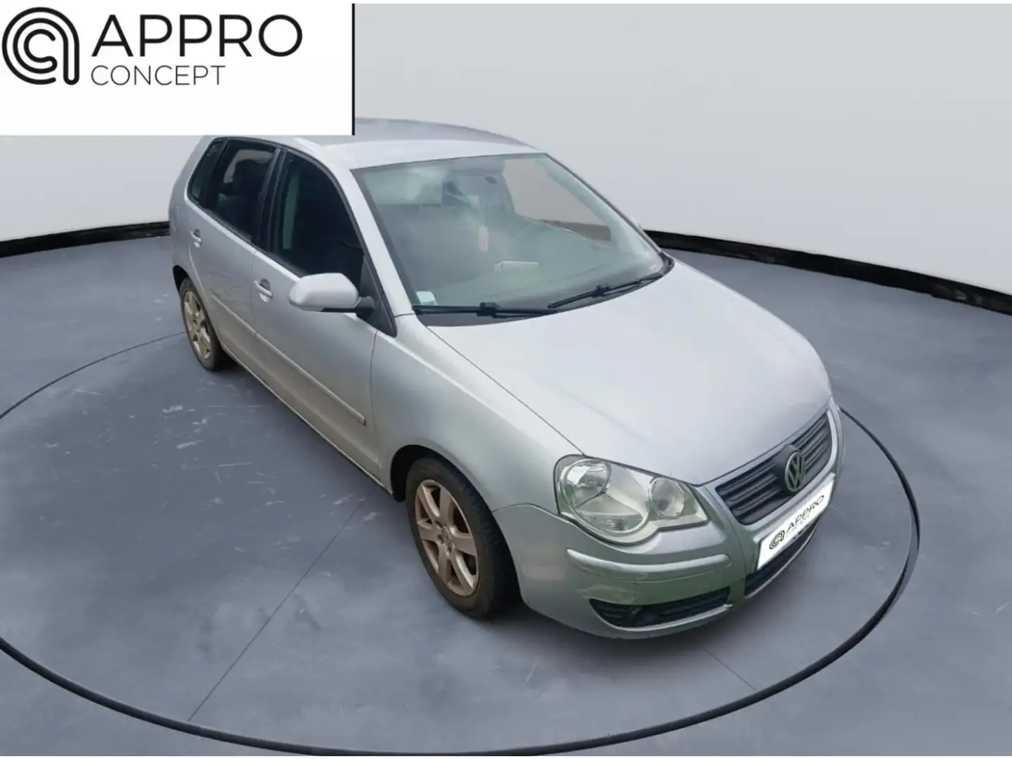 Volkswagen Polo Polo 1.2i - 70  IV 9N3 United Gris - 1